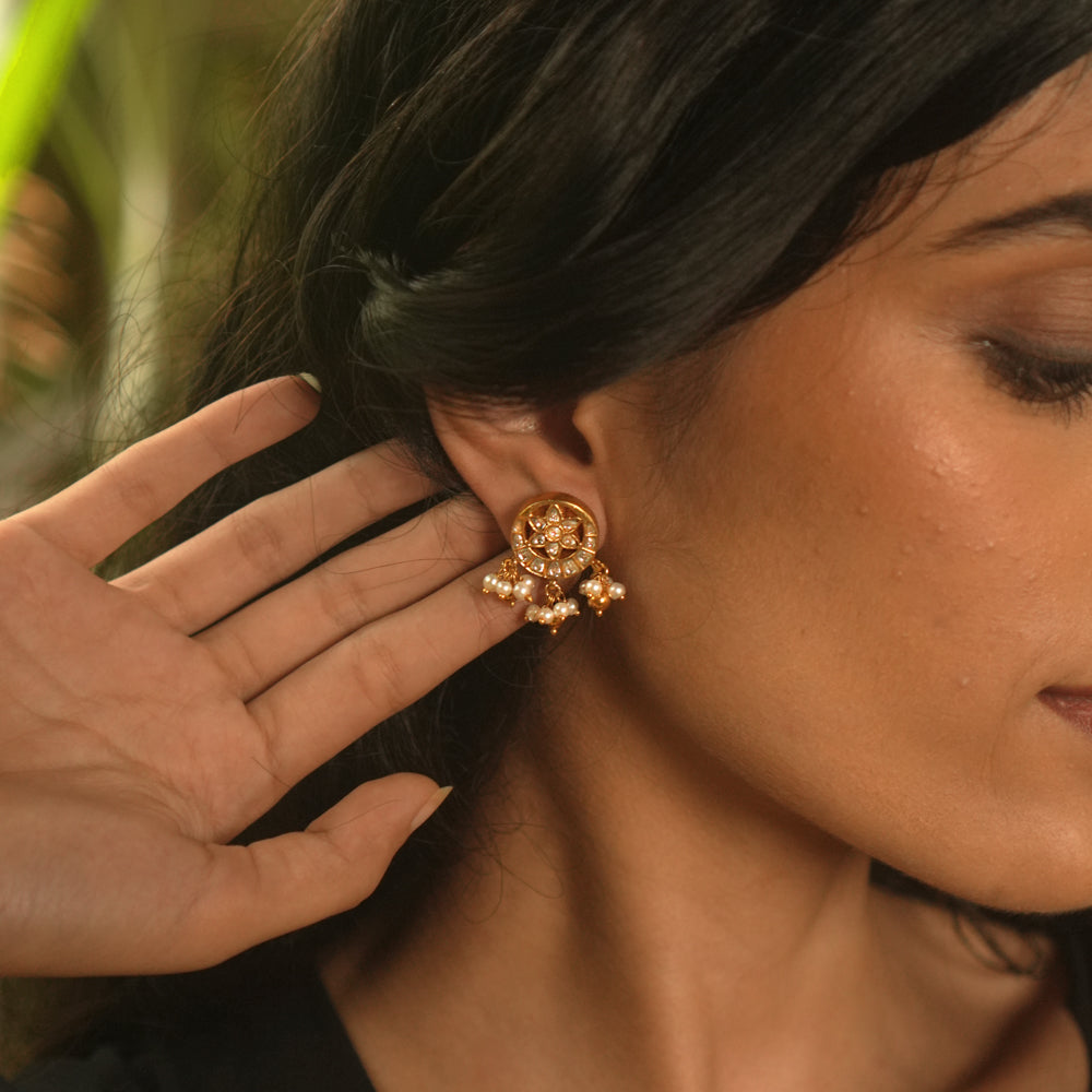 Vashti Esrrings - fantasy jewelry with elegance and charm, perfect for royal and magical moments.