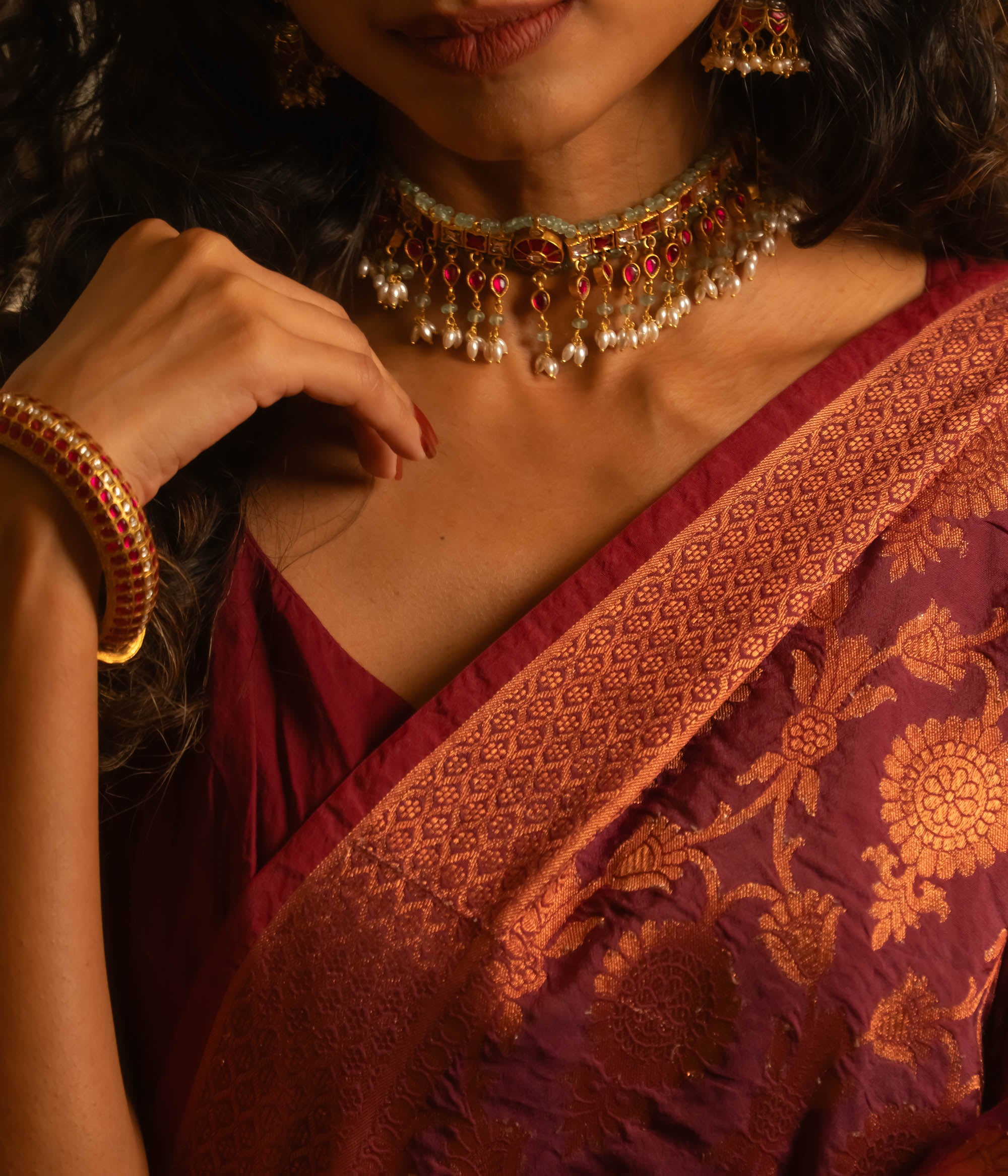 Aasmi Choker