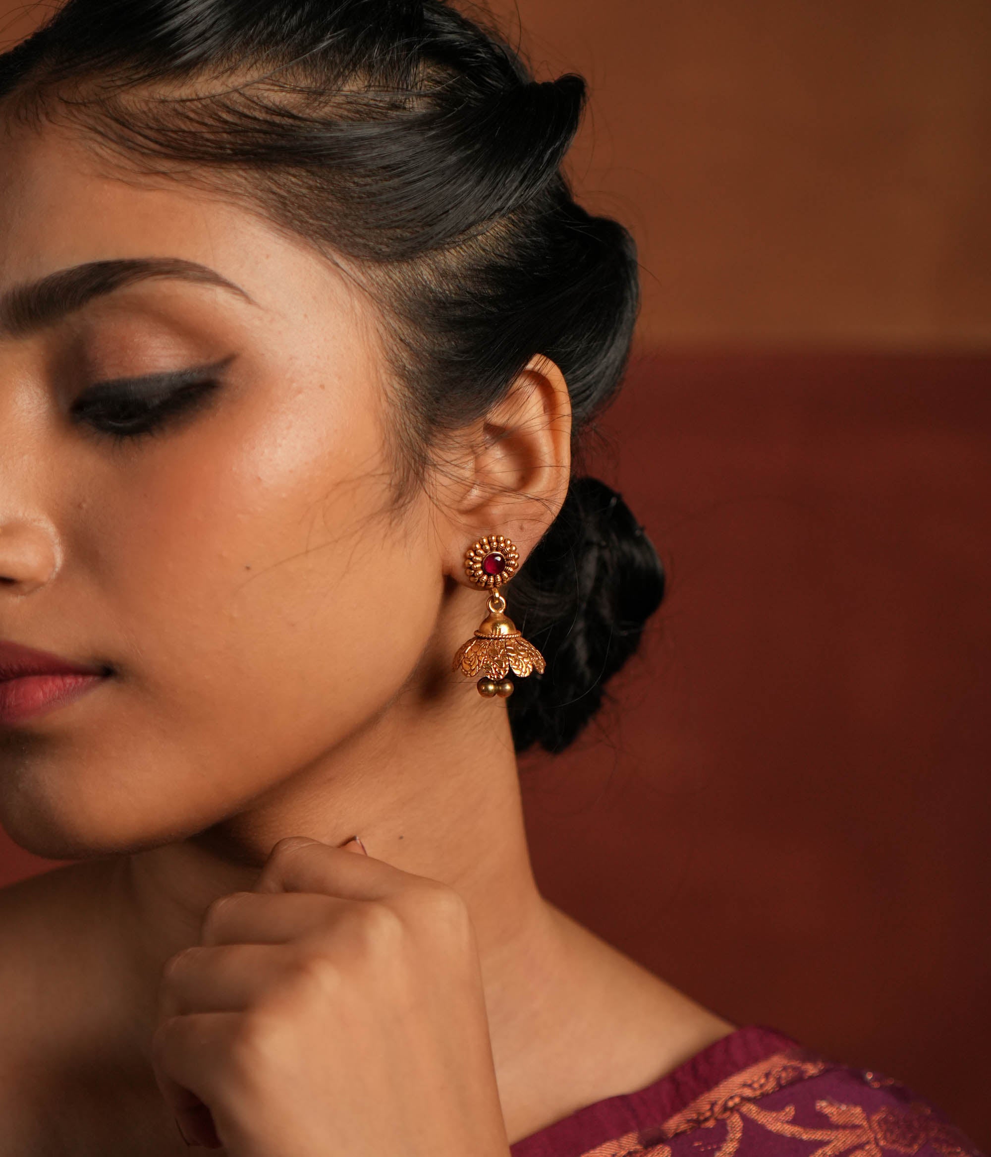 Traditional Kaia Earrings in gold plated silver with red spinel stone