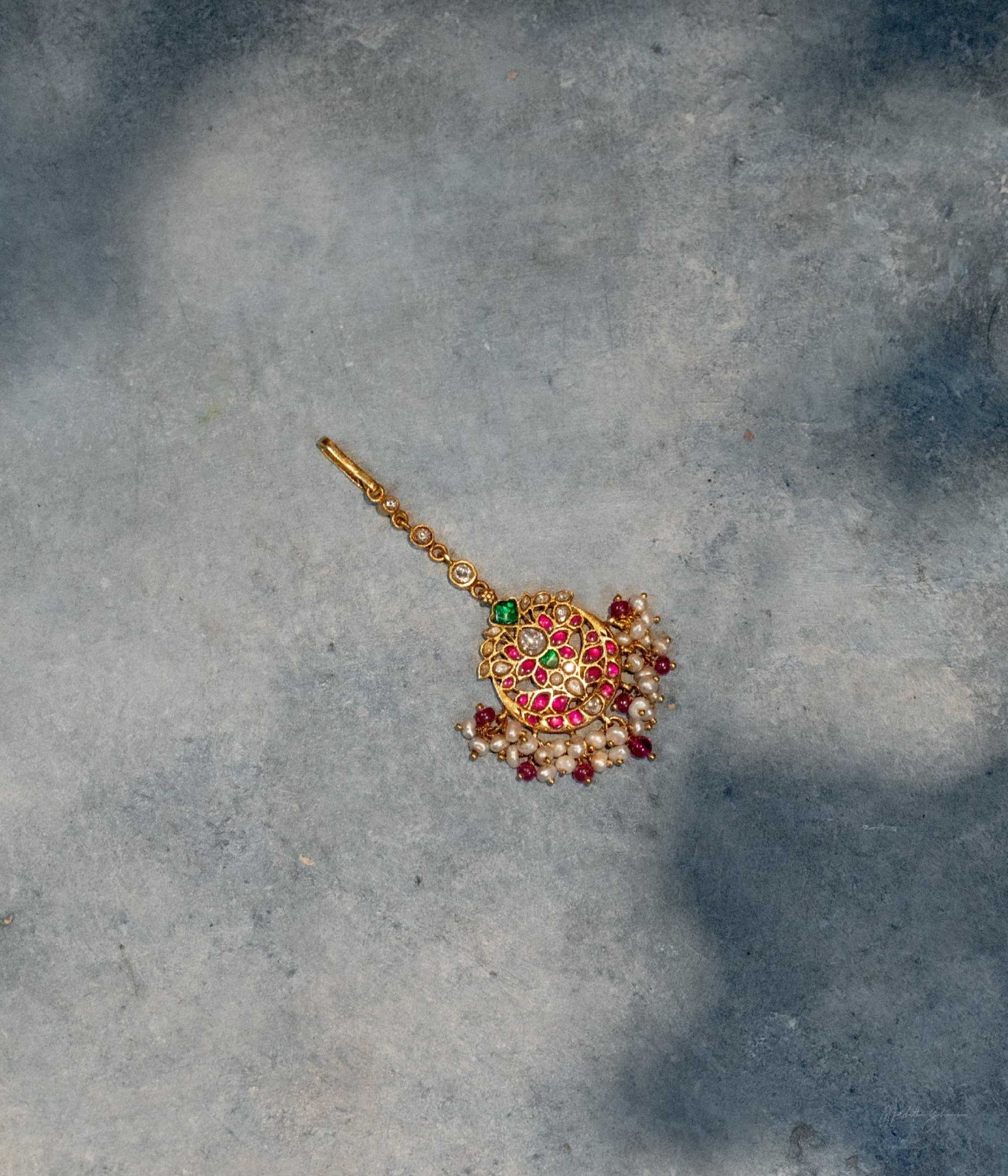 Handmade Silver Gold Plated Kundan Tikka with Pearls