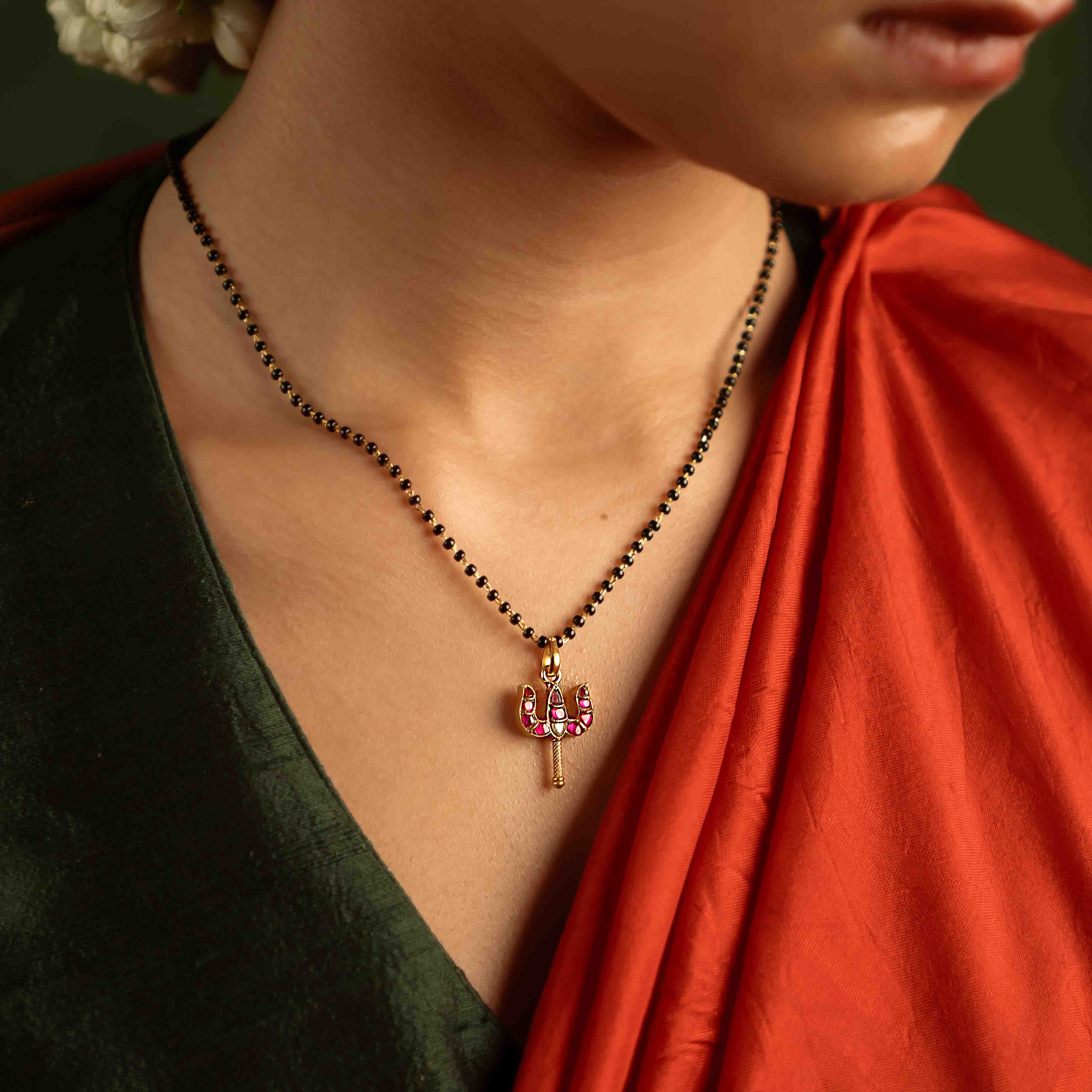 Traditional Mangalsutra with Kundan Stones for Weddings
