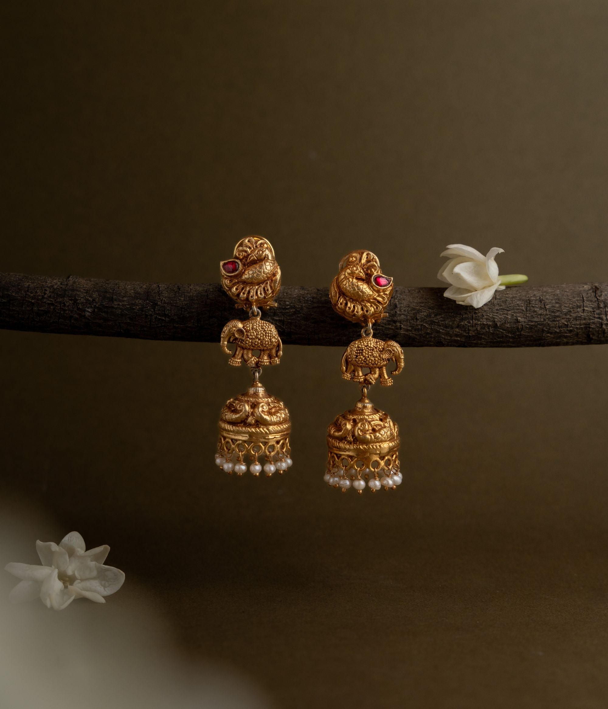 Luxury-silver-jewellery-earrings-Chennai.jpg