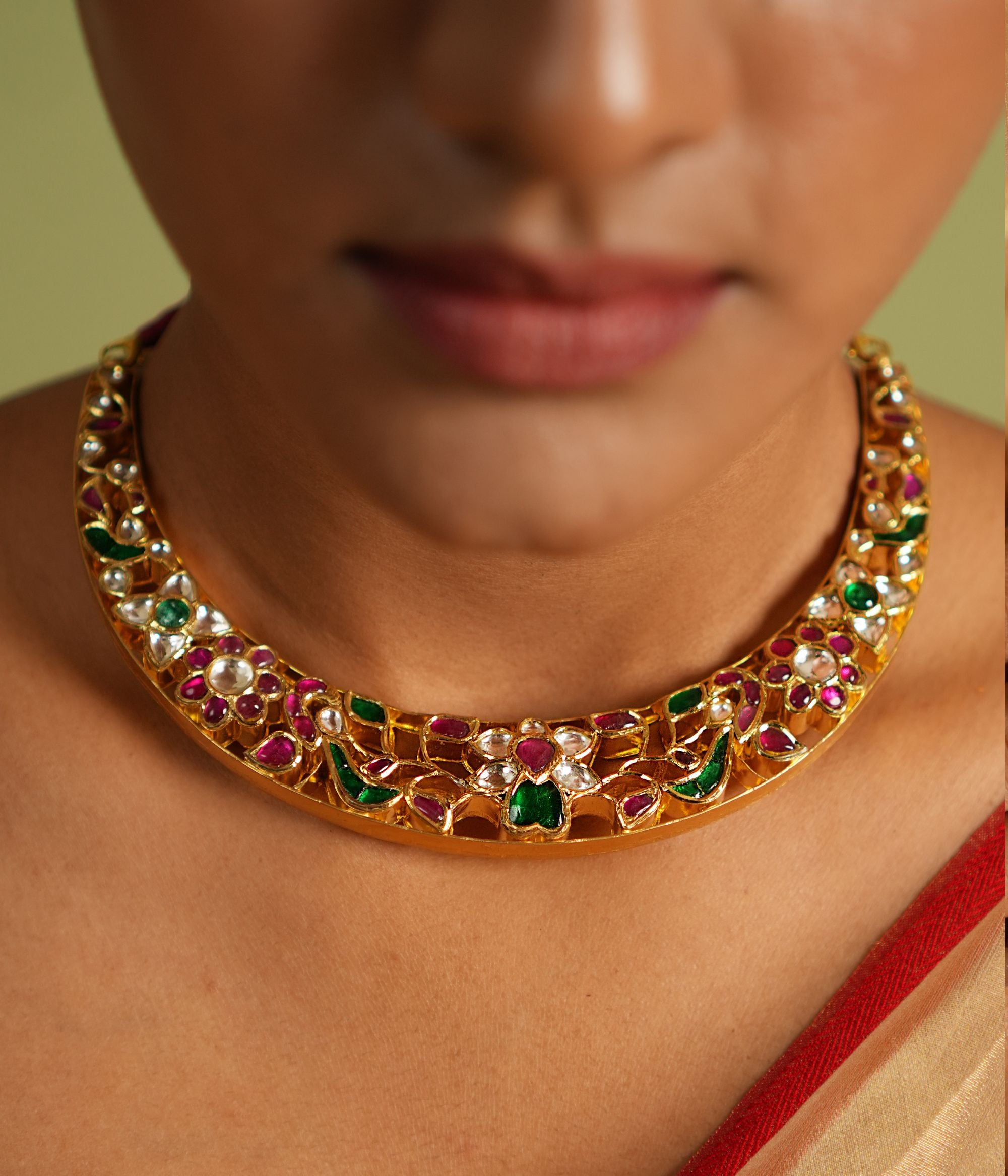 Handmade Kanuka Necklace Gold Plated with White Kundan Stones