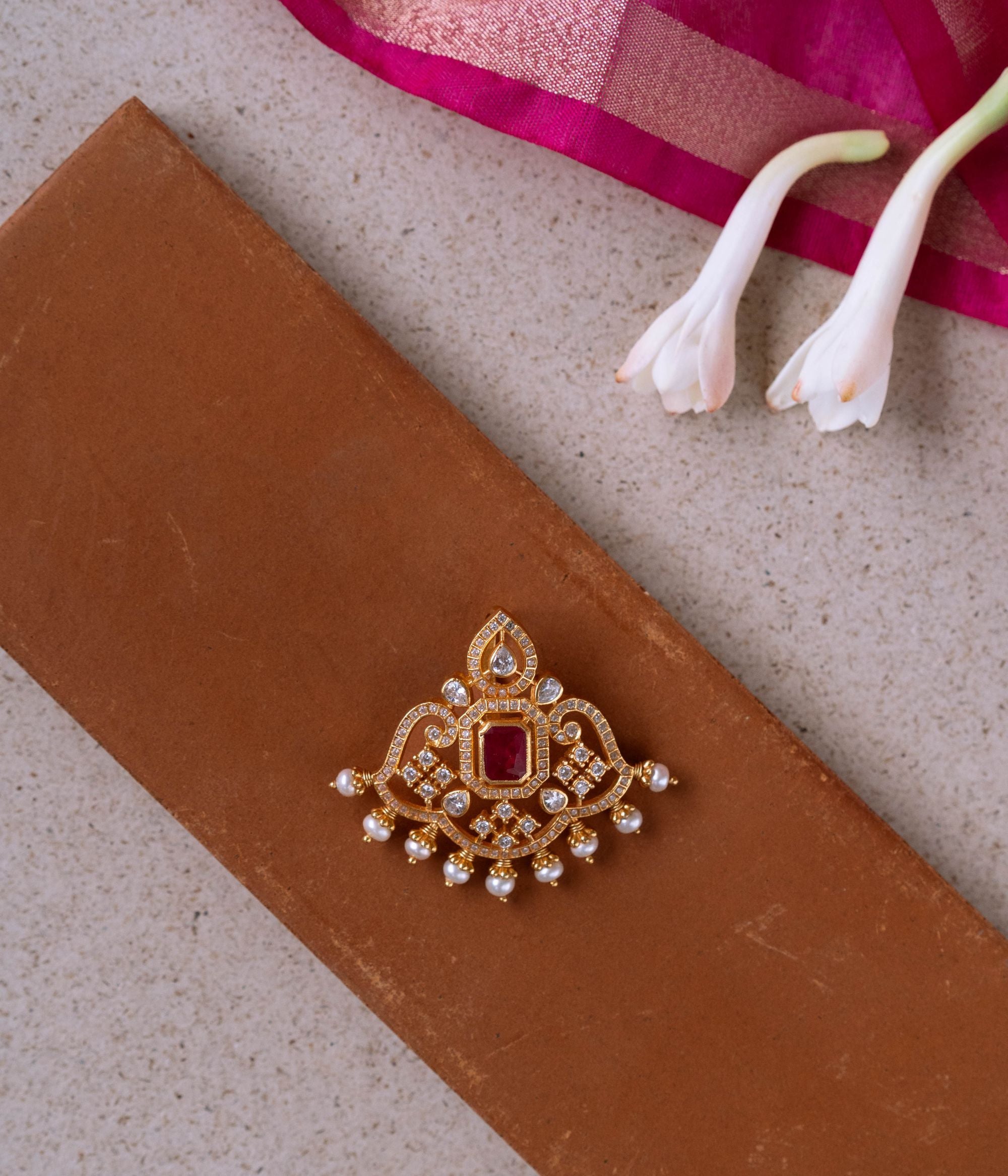 Kanvikha Pendant