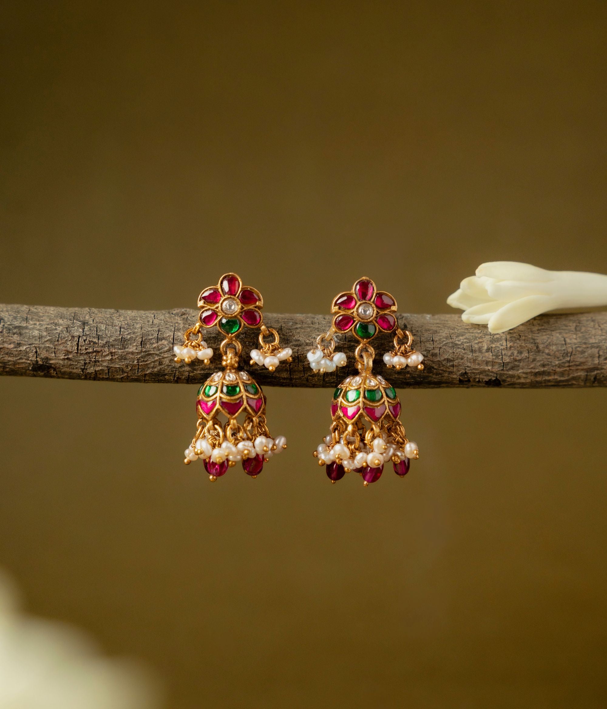 Luxury-silver-jewellery-earrings-Chennai.jpg