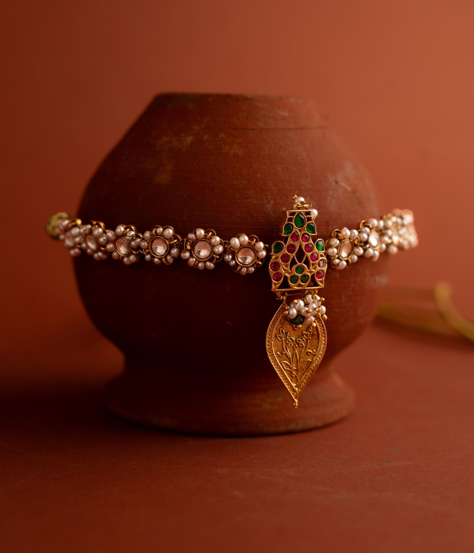 Exquisite-silver-jewellery-choker-Chennai.jpg