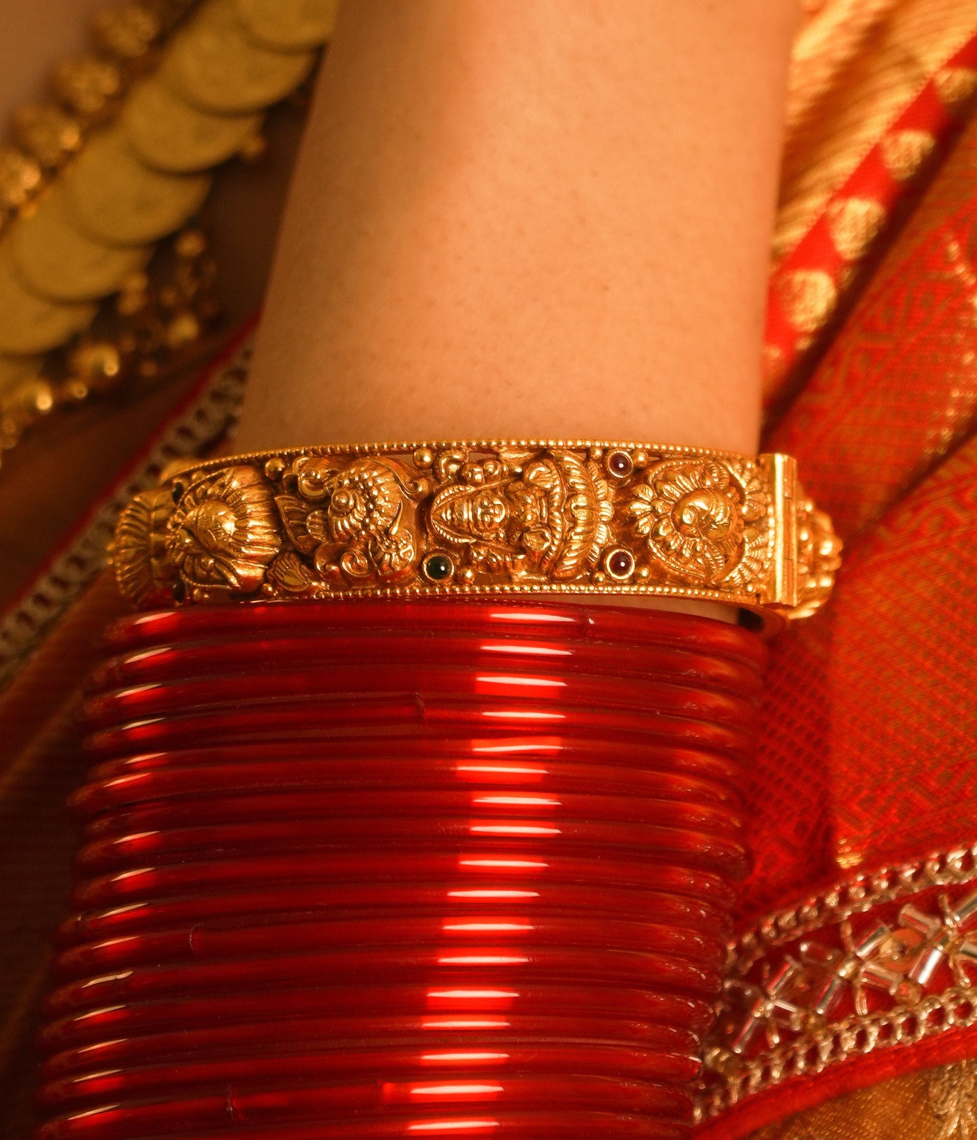 Luxury-silver-jewellery-kada-Chennai.jpg