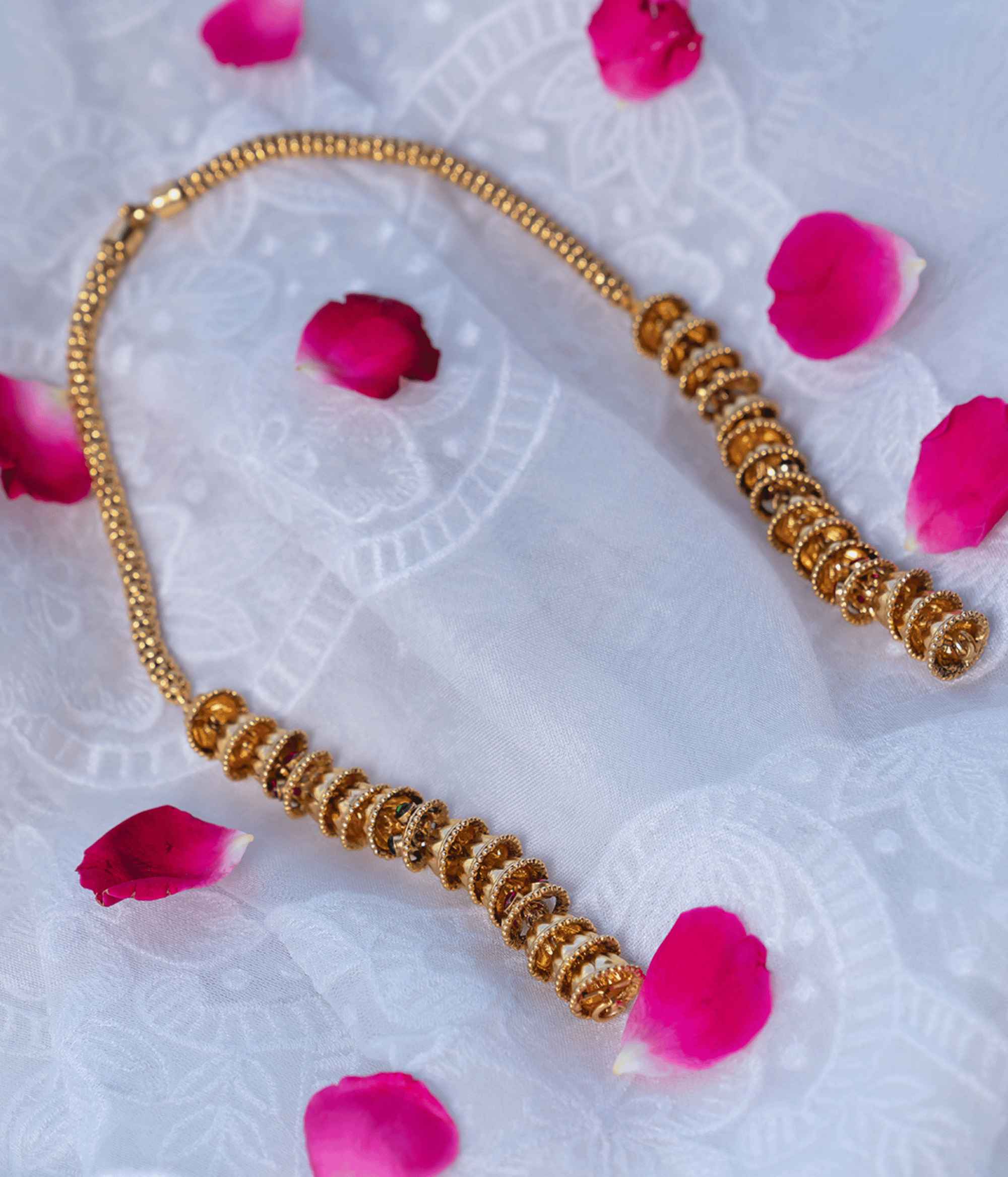 Kiku Temple Chain