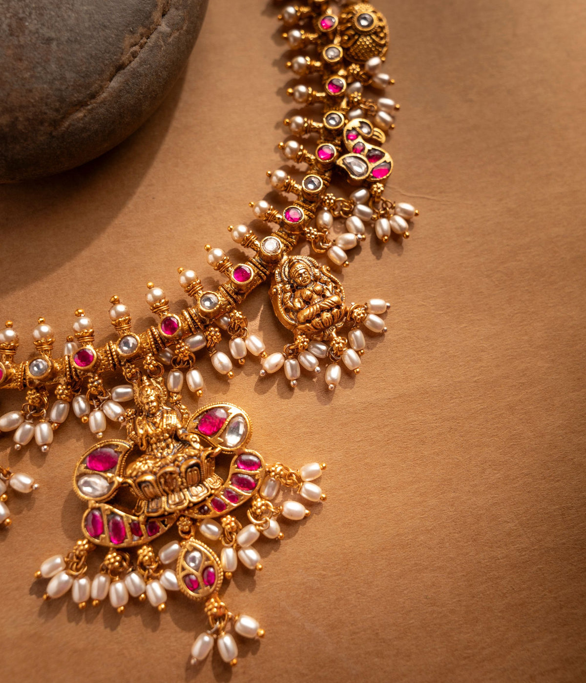 Exquisite-silver-jewellery-necklace-Chennai.jpg