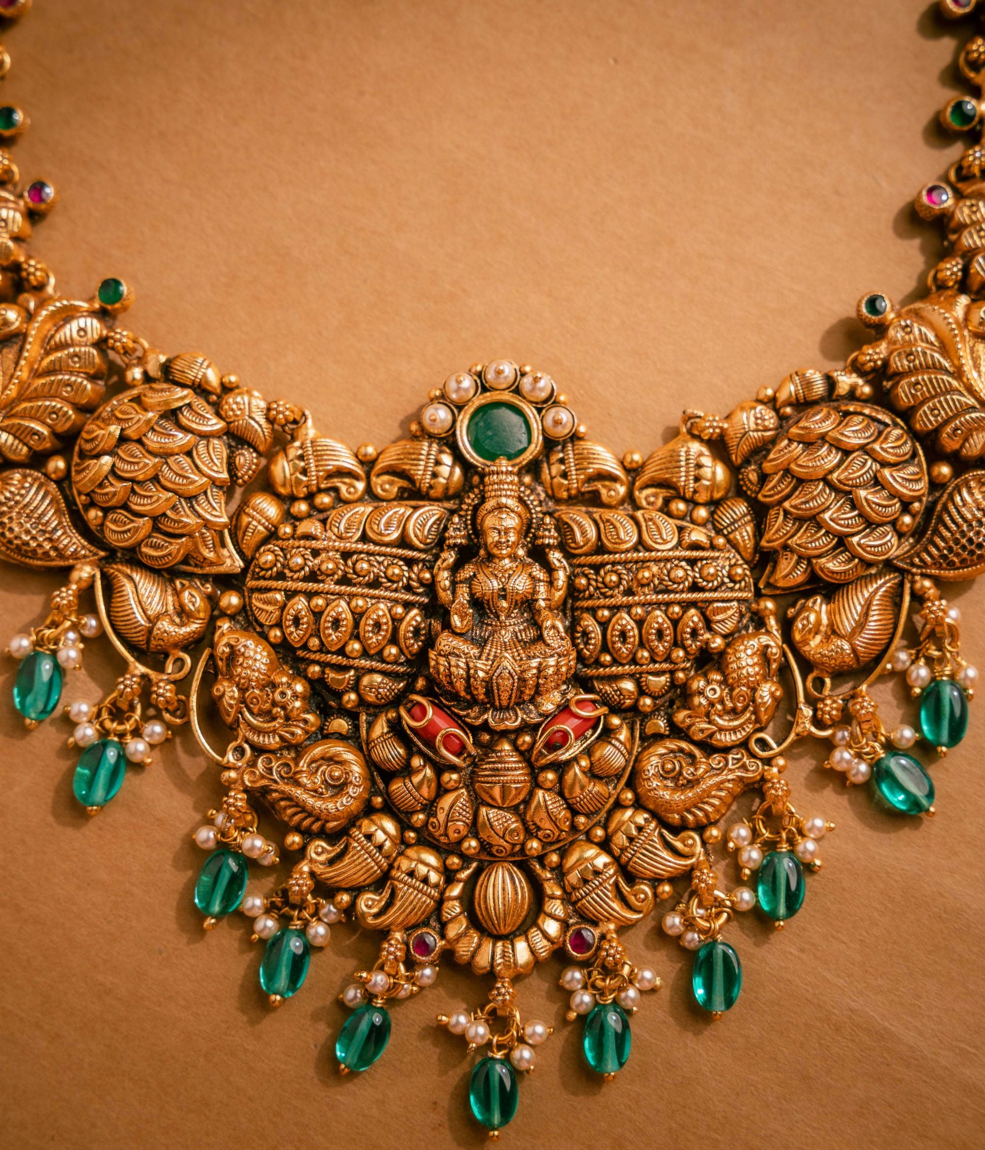 Luxury-silver-jewellery-necklace-Chennai.jpg