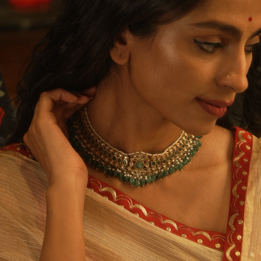 Emerald and pearl choker from the Leelah Collection with white sapphires and intricate lattice design.