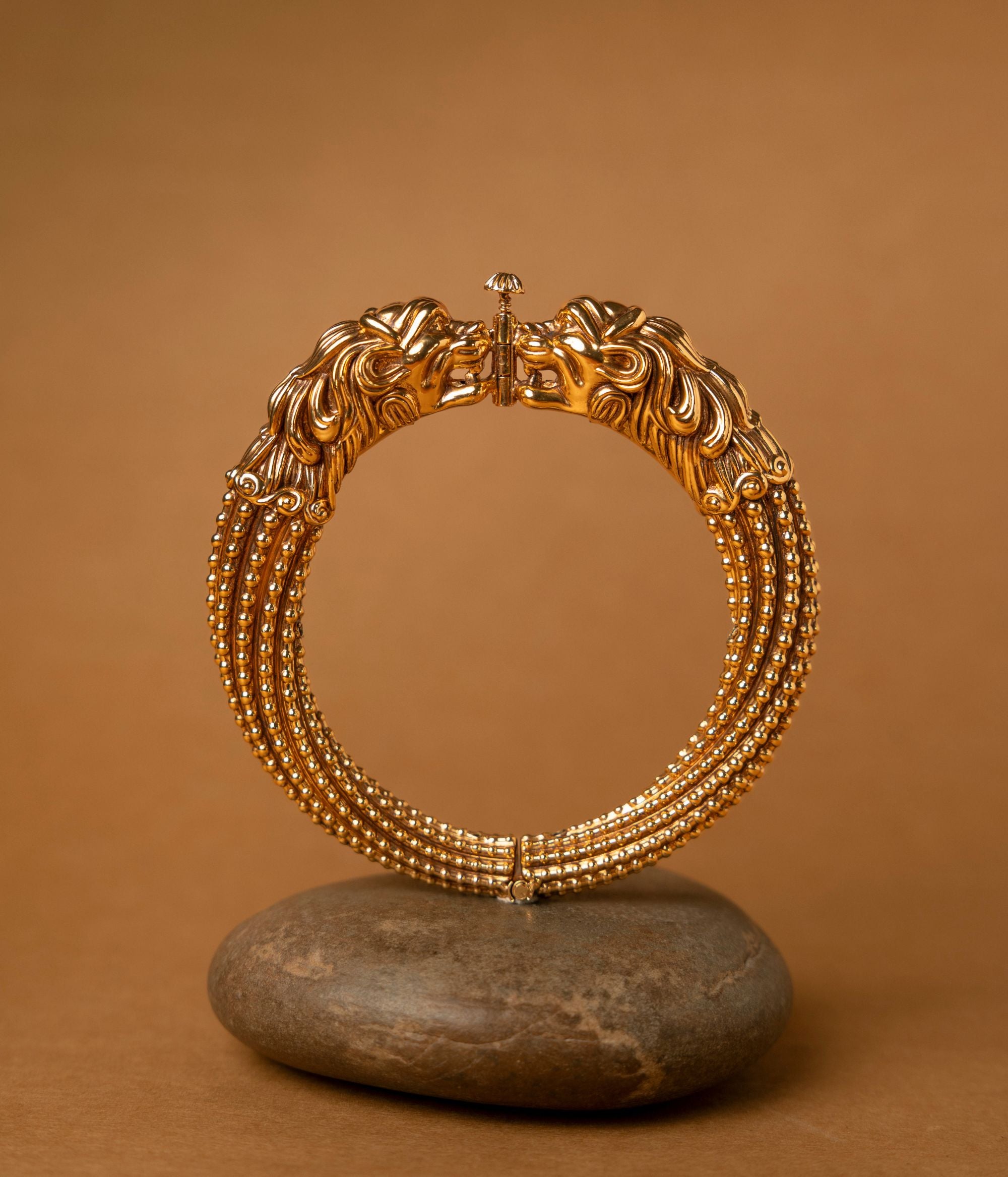 Luxury-silver-jewellery-kada-Chennai.jpg