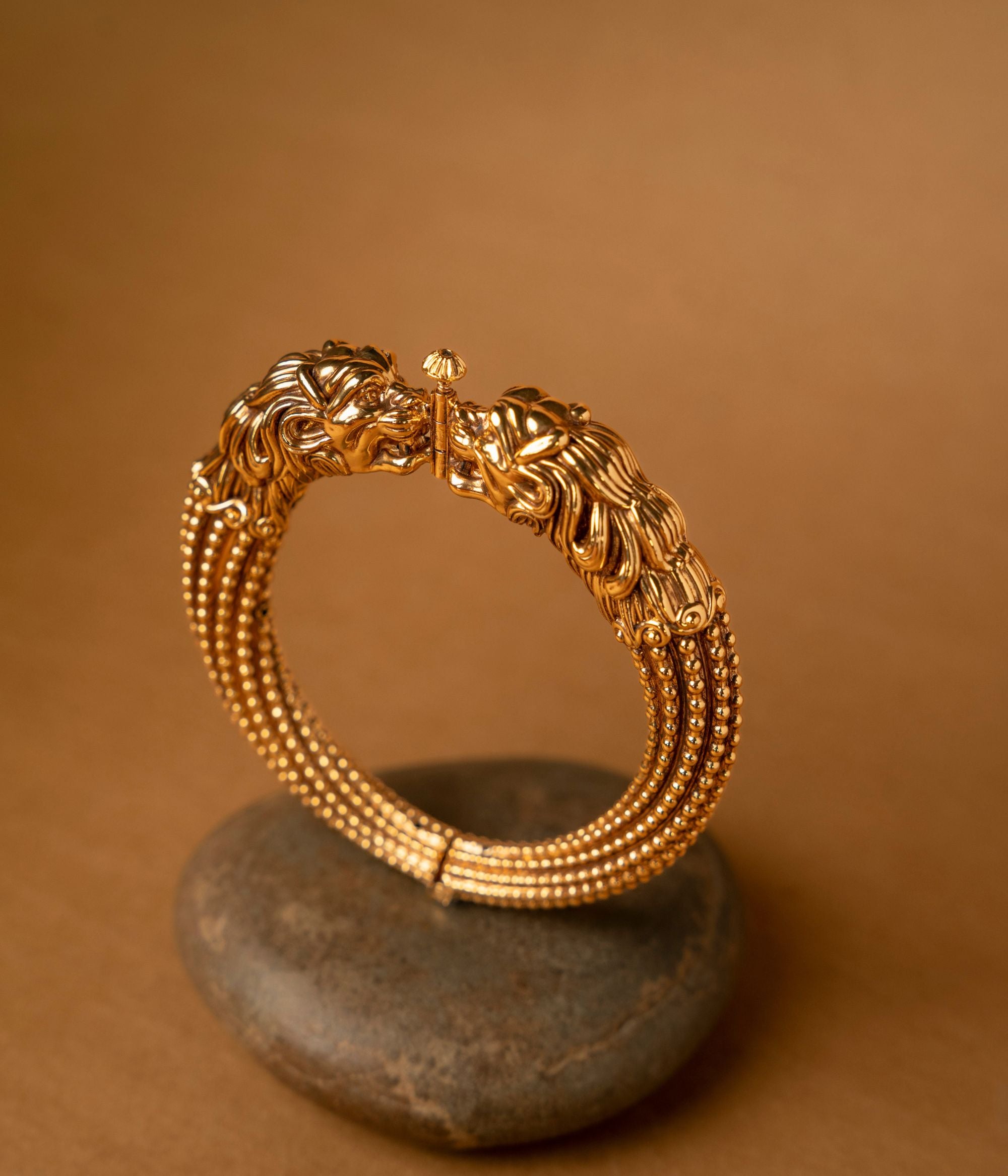 Handcrafted-silver-jewellery-kada-Chennai.jpg