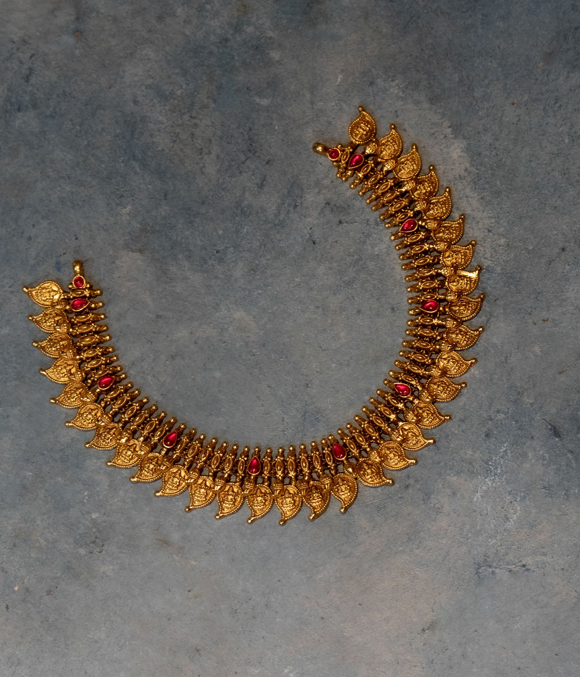 Elegant Mahuri Temple Silver Necklace for Bridal and Festive Wear