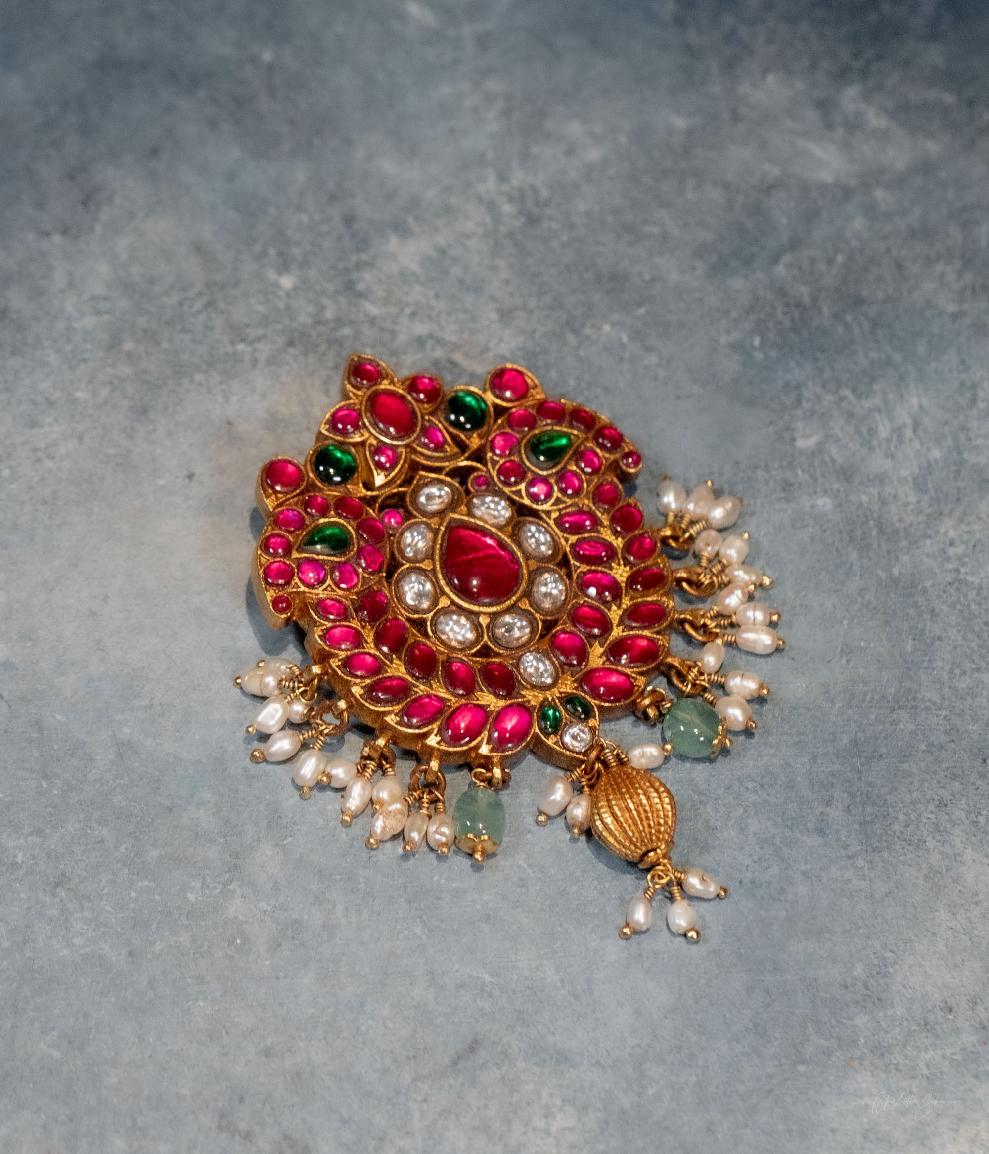 Malavi Kundan Pendant