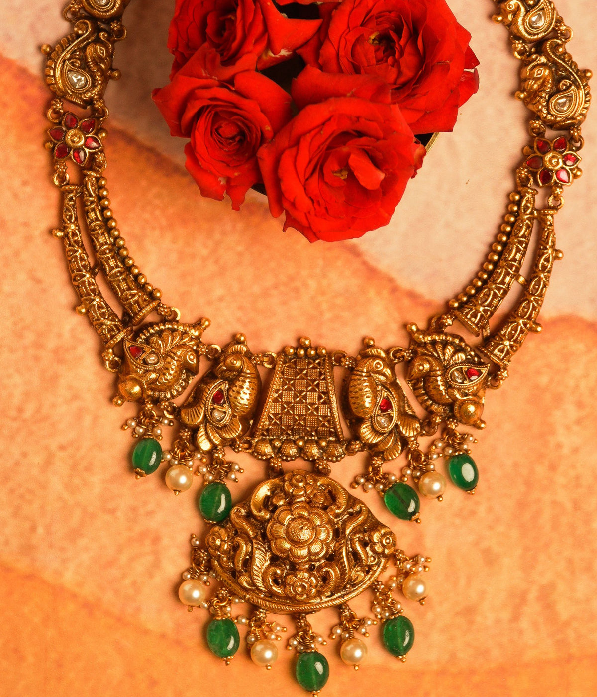 Handcrafted-silver-jewellery-necklace-Chennai.jpg