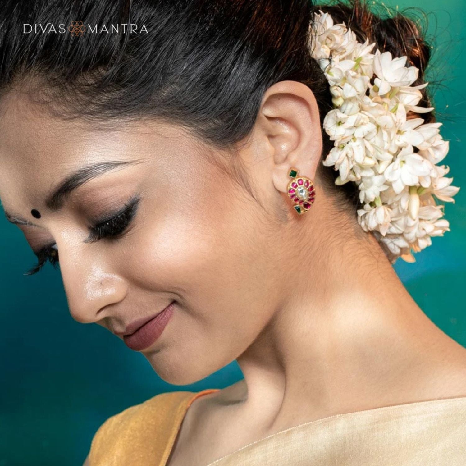 Mayil Patt Earring