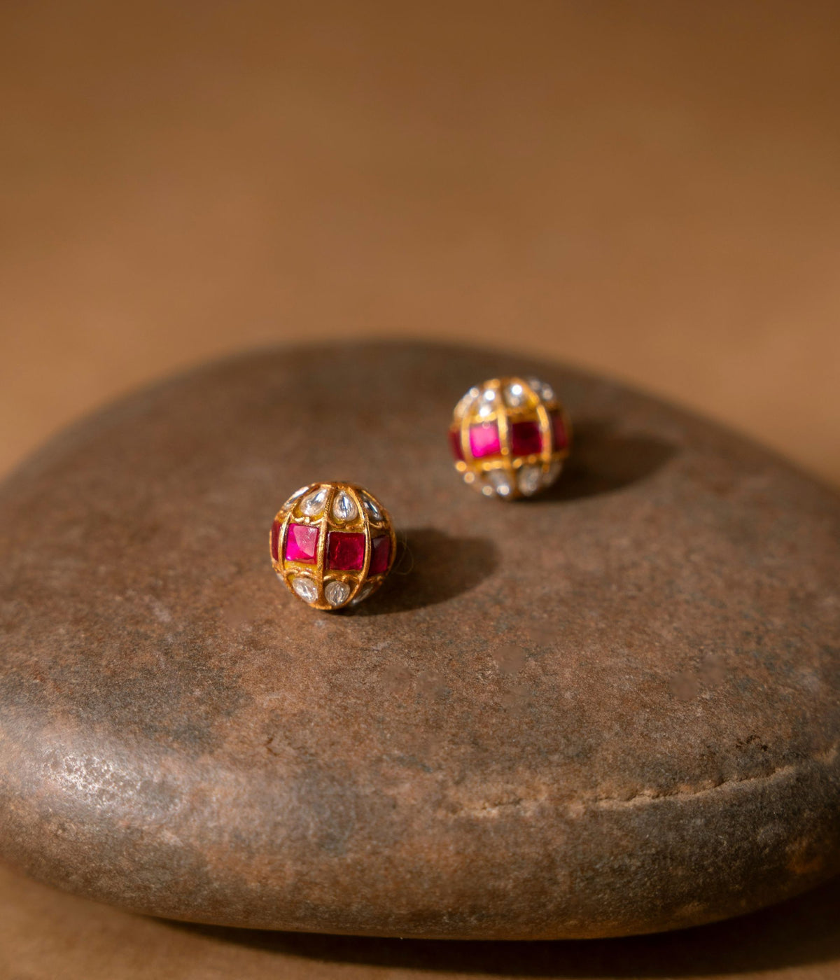 Traditional-silver-jewellery-studs-Chennai.jpg