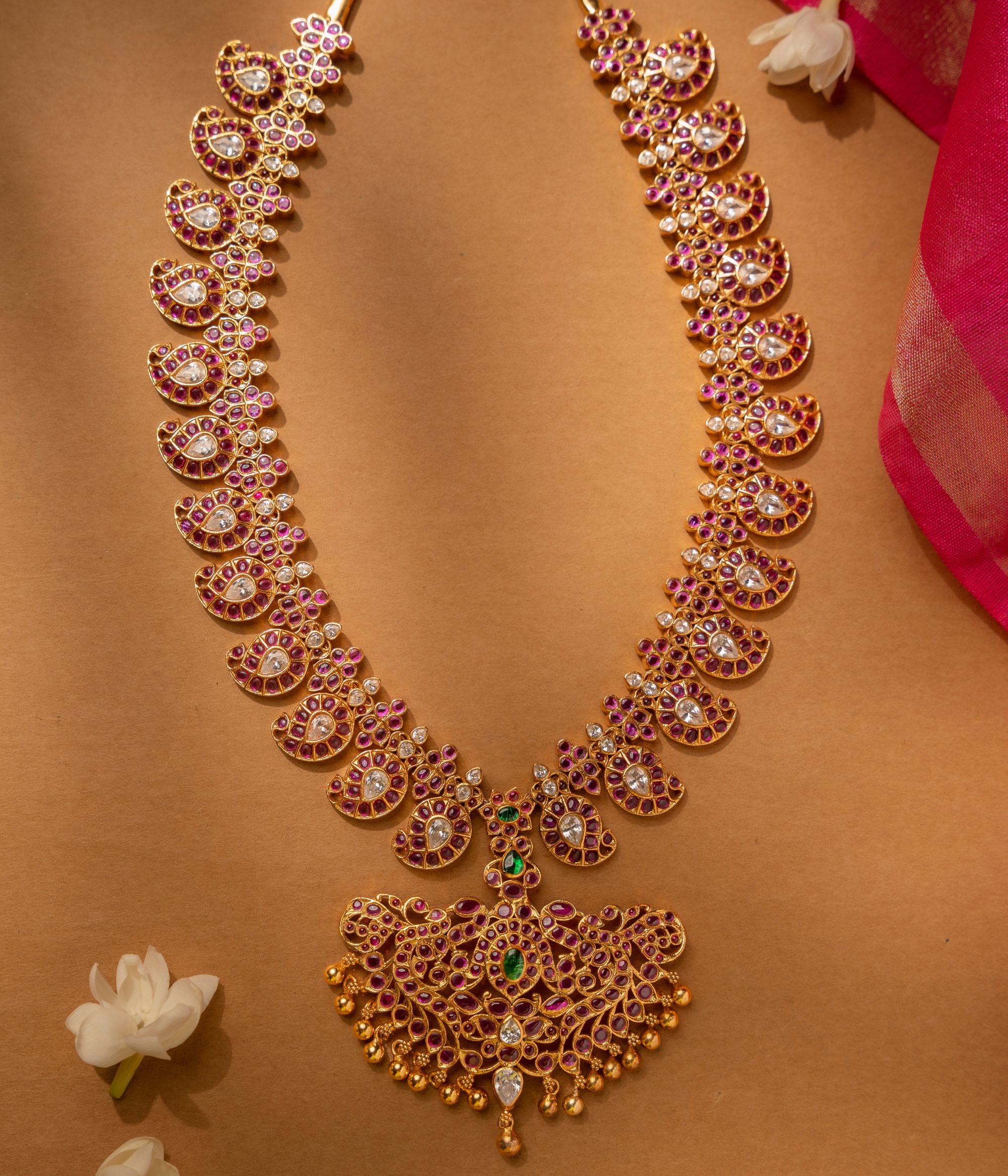 Handcrafted-silver-jewellery-necklace-Chennai.jpg