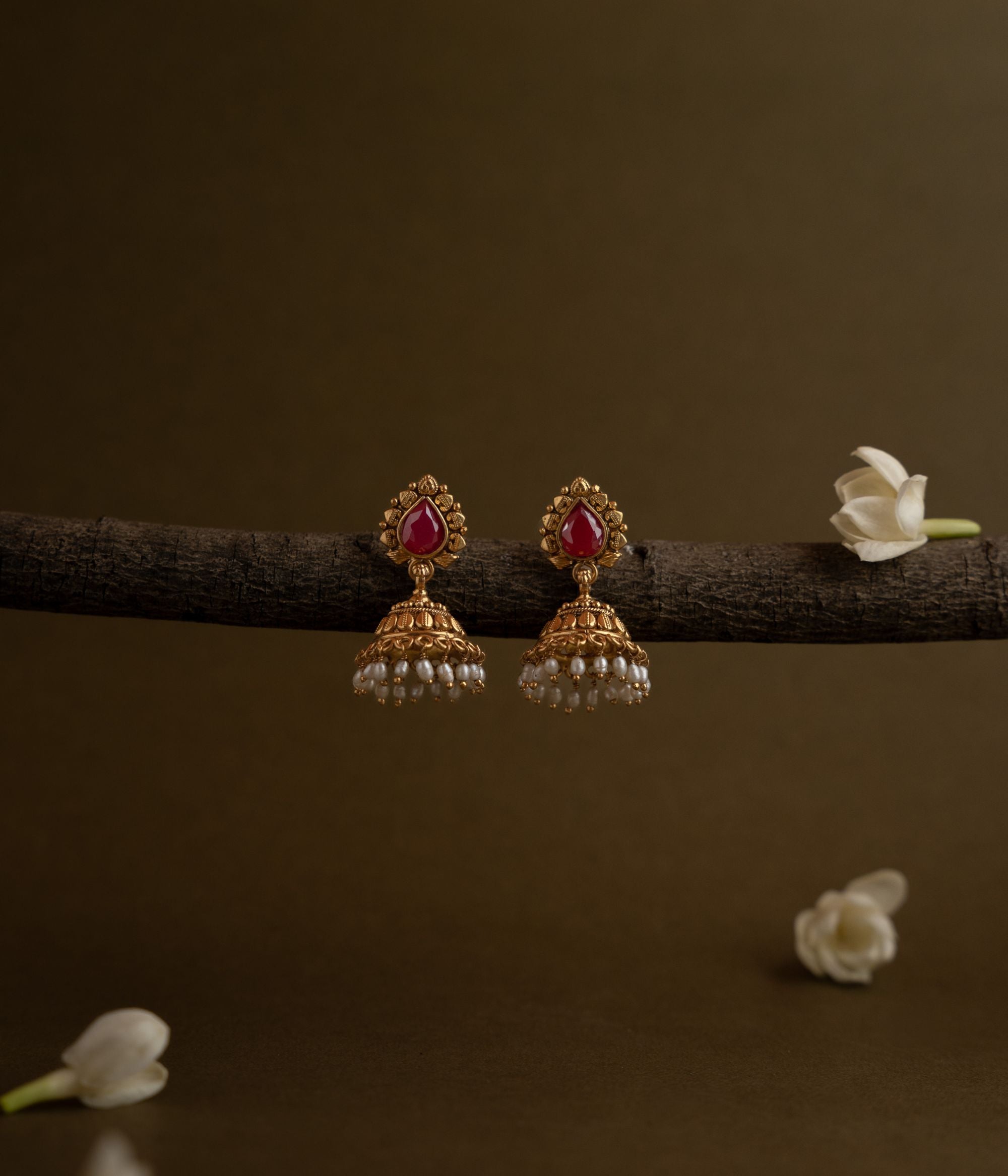 Luxury-silver-jewellery-earrings-Chennai.jpg