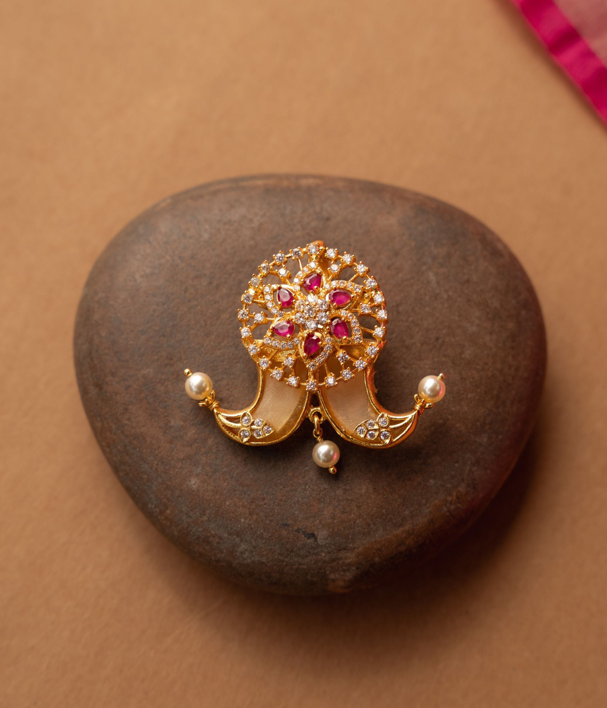 Unique-silver-jewellery-pendant-Chennai.jpg