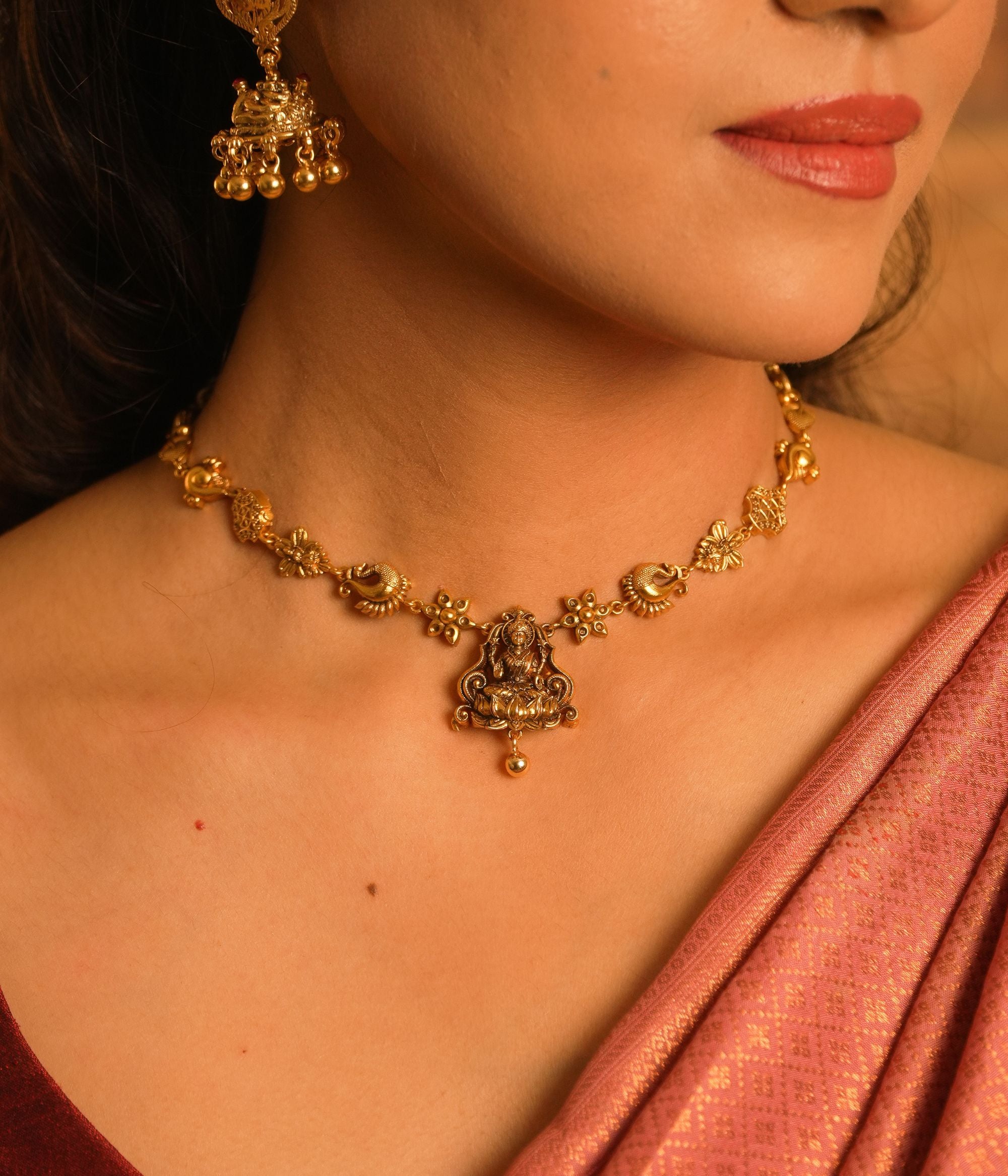 Handcrafted-silver-jewellery-choker-Chennai.jpg