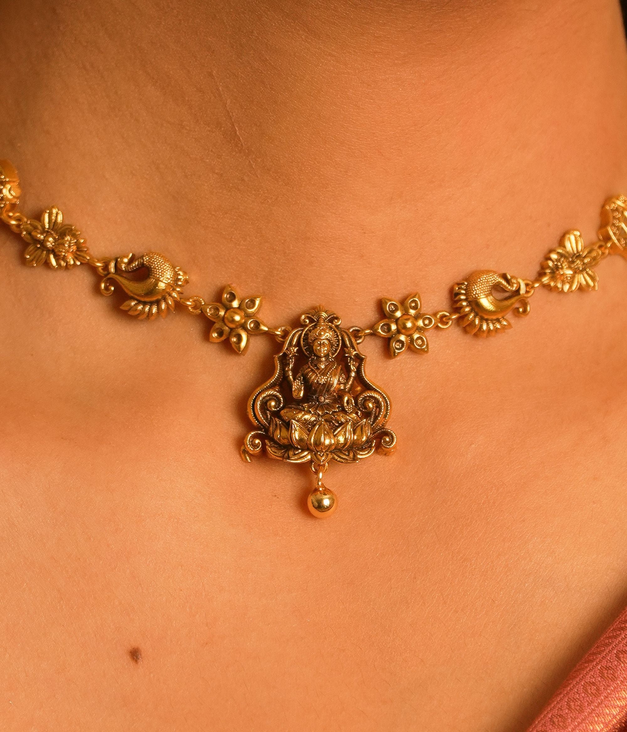 Unique-silver-jewellery-choker-Chennai.jpg