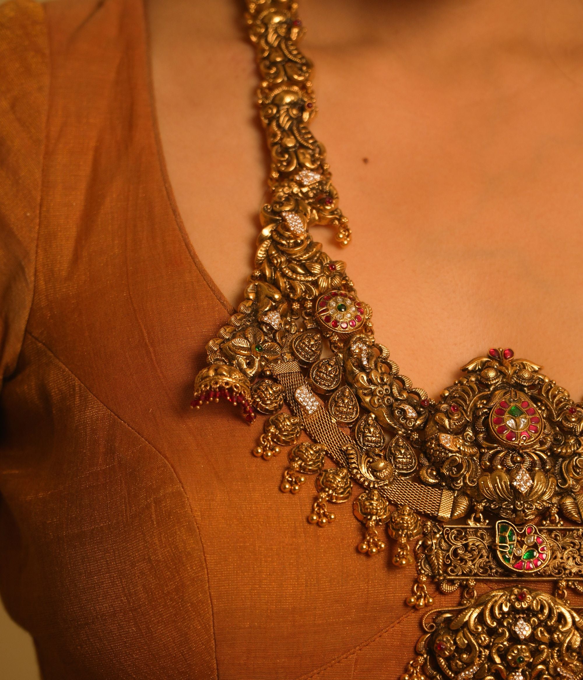 Exquisite-silver-jewellery-necklace-chennai.jpg