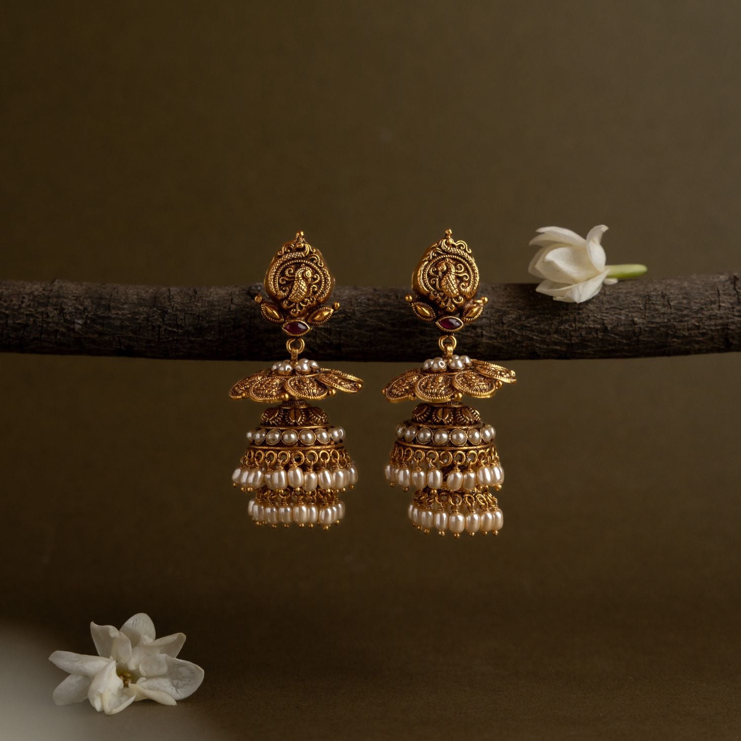 Traditional-silver-jewellery-earrings-Chennai.jpg