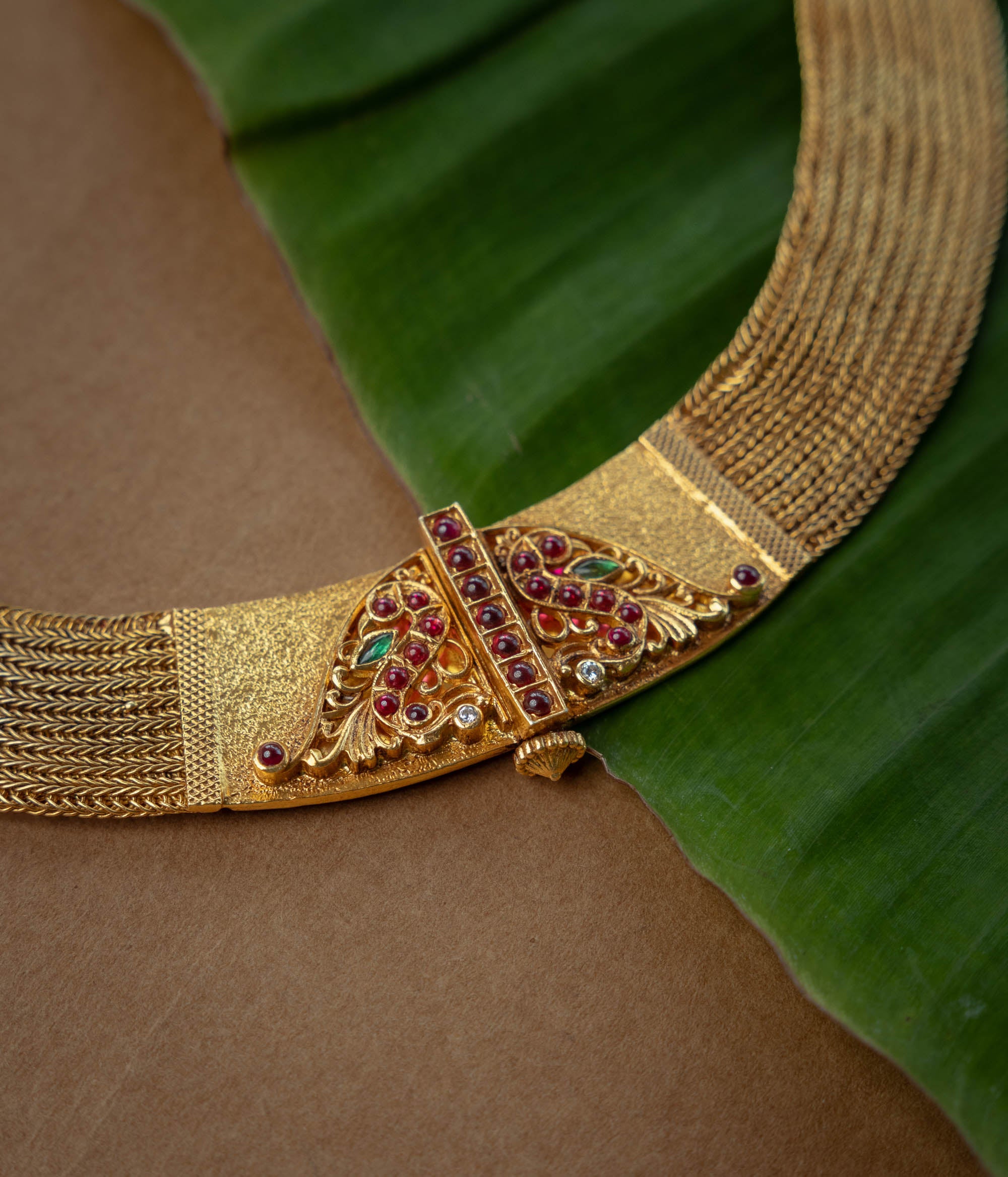 Plain Chain with Red Spinal Stone, Swarovski Stone, Green Polki Stone, themed around Charming.