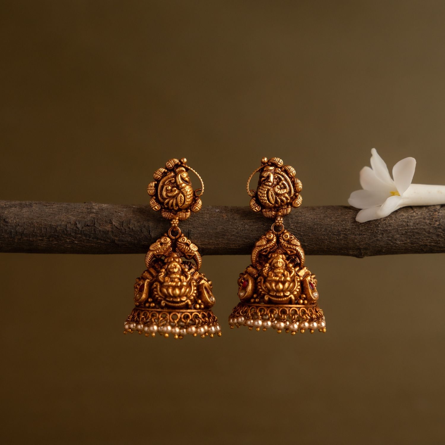 Traditional-silver-jewellery-earrings-Chennai.jpg