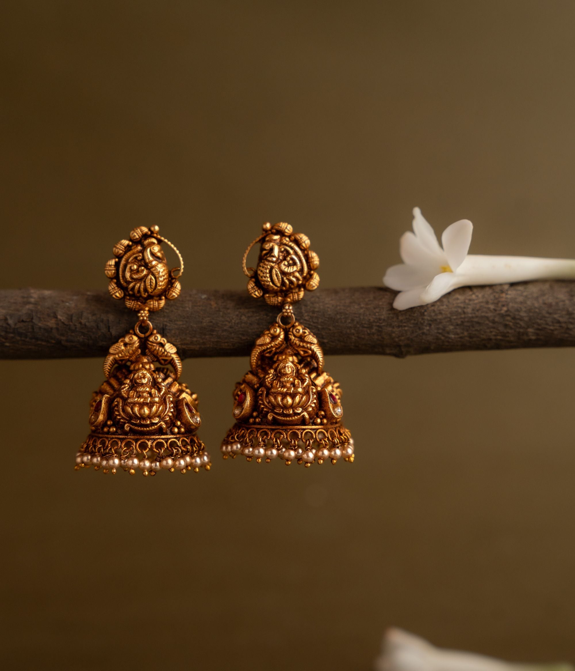 Handcrafted-silver-jewellery-earrings-Chennai.jpg