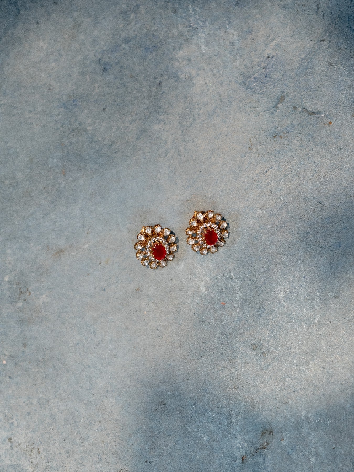 Pahali Victorian Studs