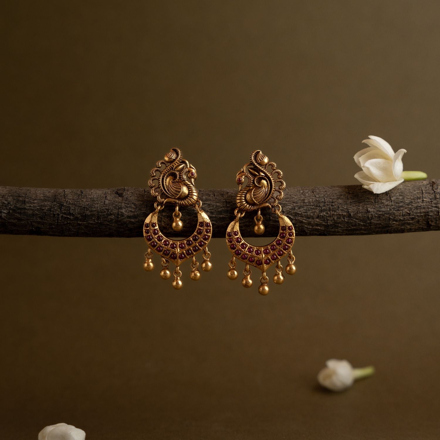 Traditional-silver-jewellery-earrings-Chennai.jpg