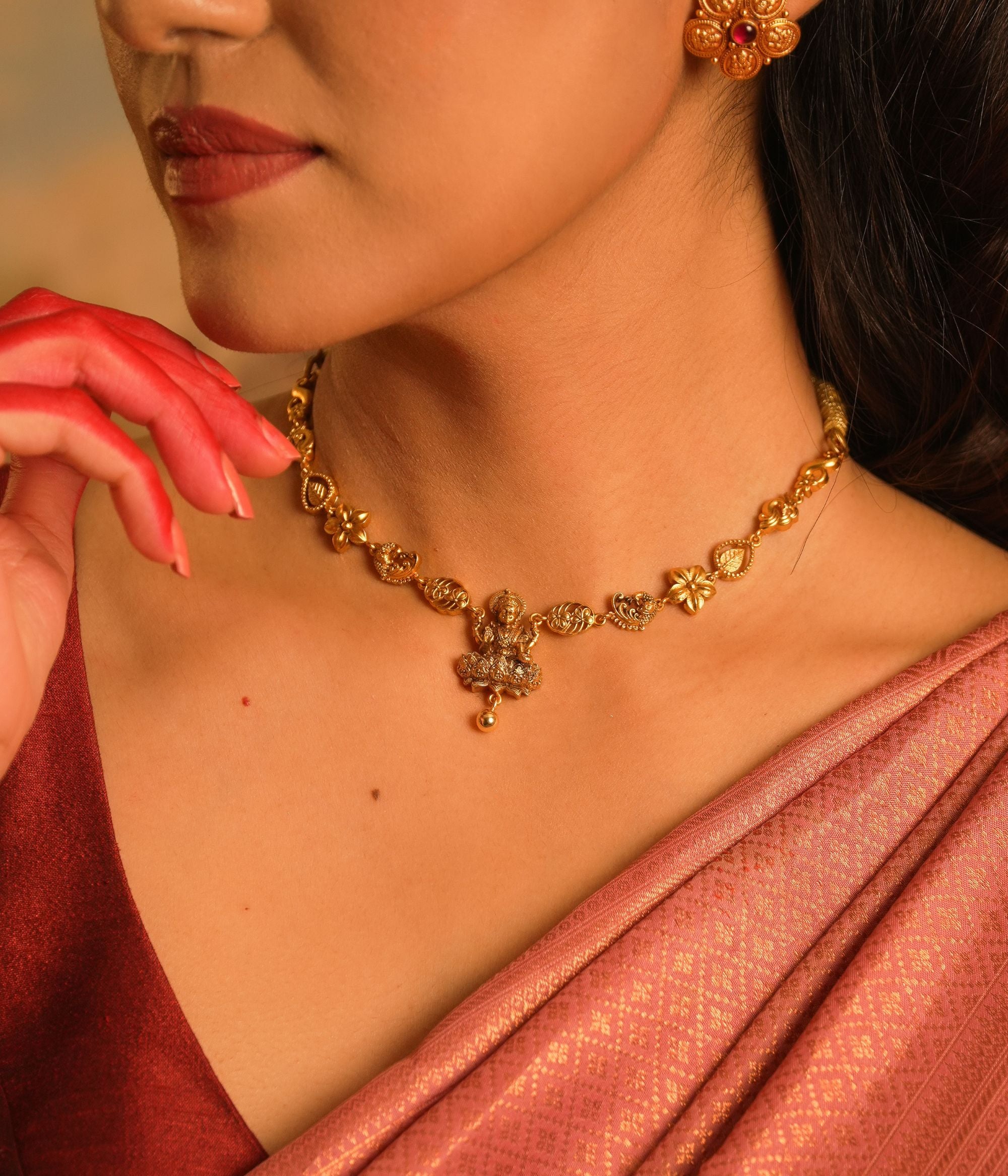 Luxury-silver-jewellery-necklace-Chennai.jpg