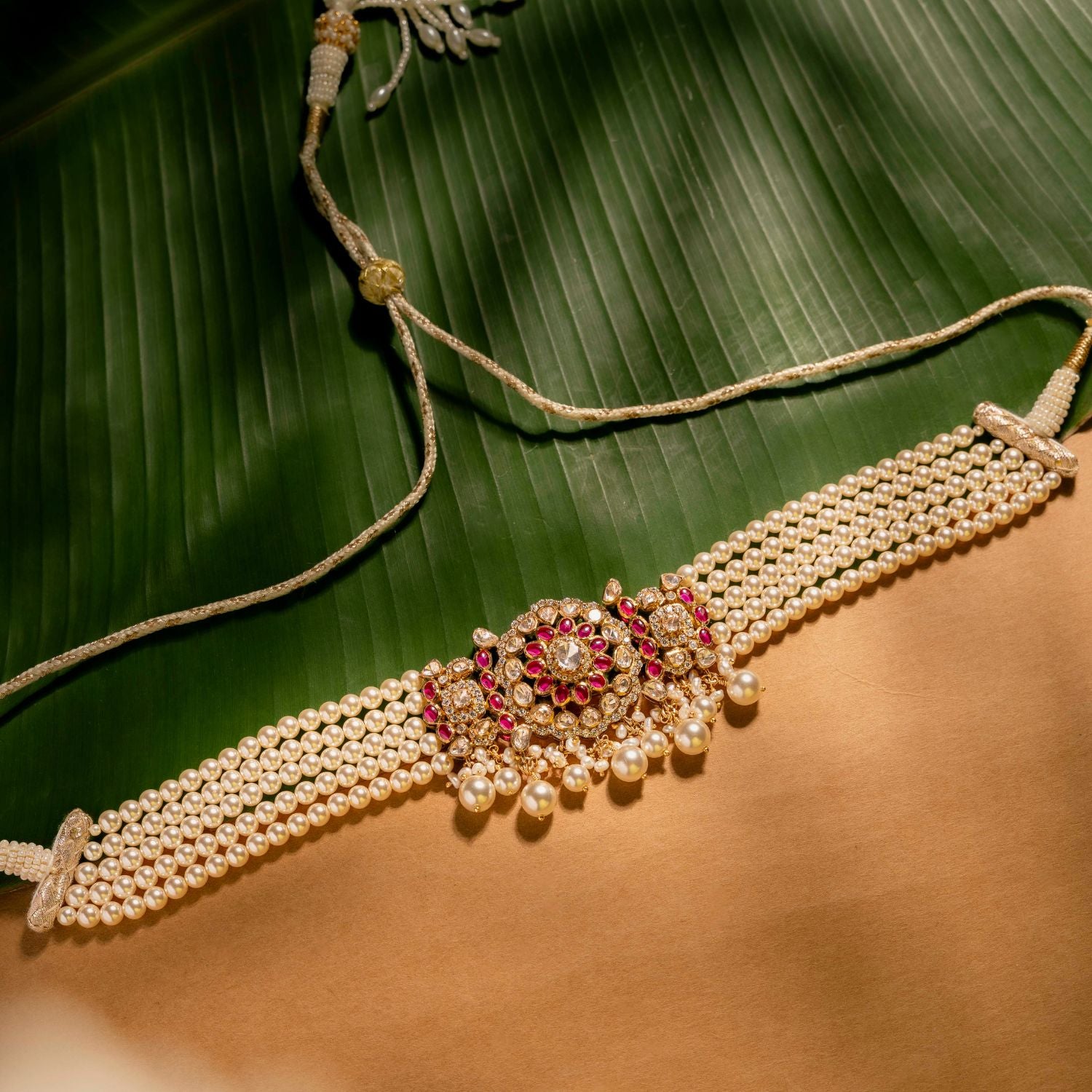 Traditional-silver-jewellery-choker-Chennai.jpg
