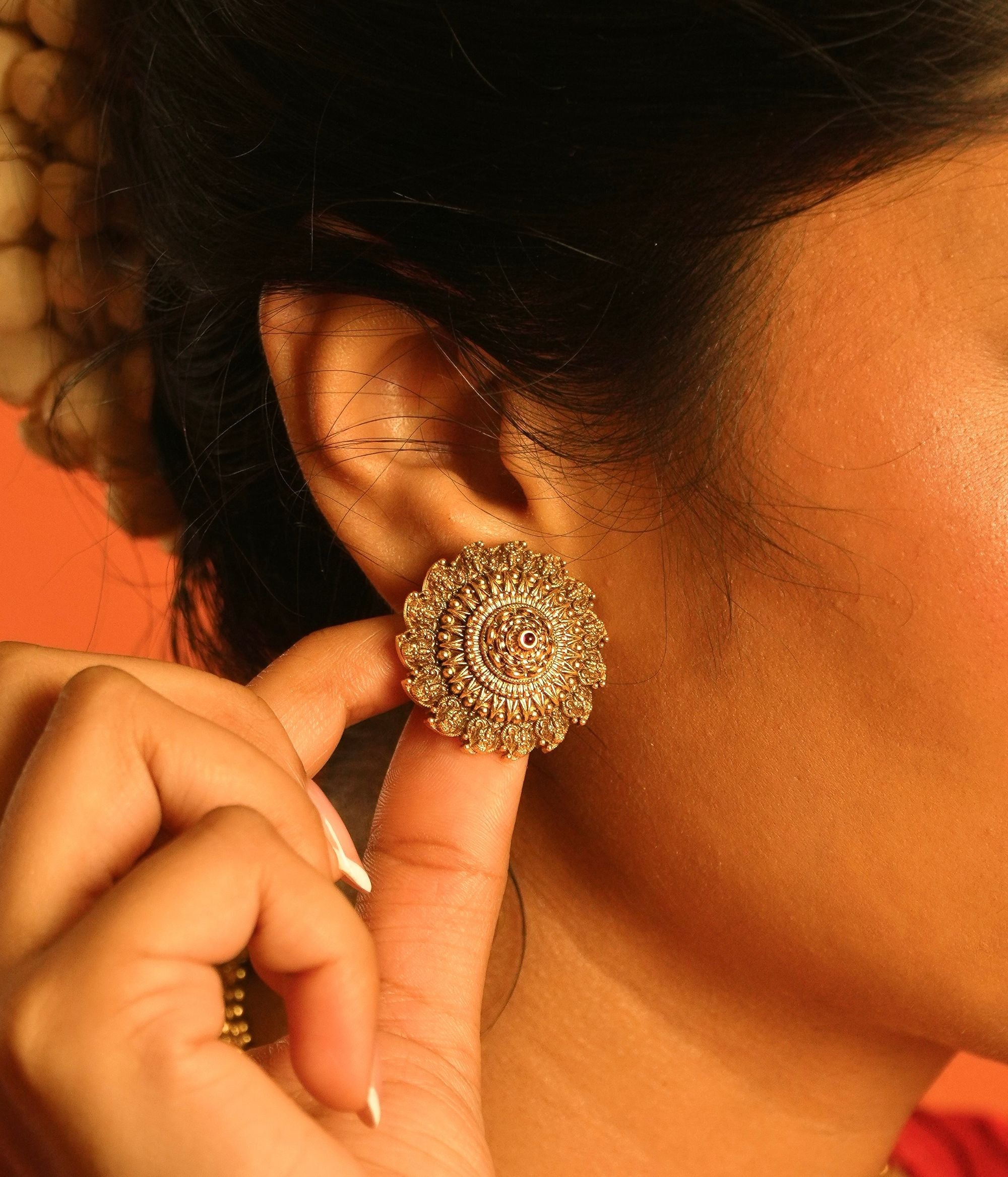 Luxury-silver-jewellery-studs-Chennai.jpg