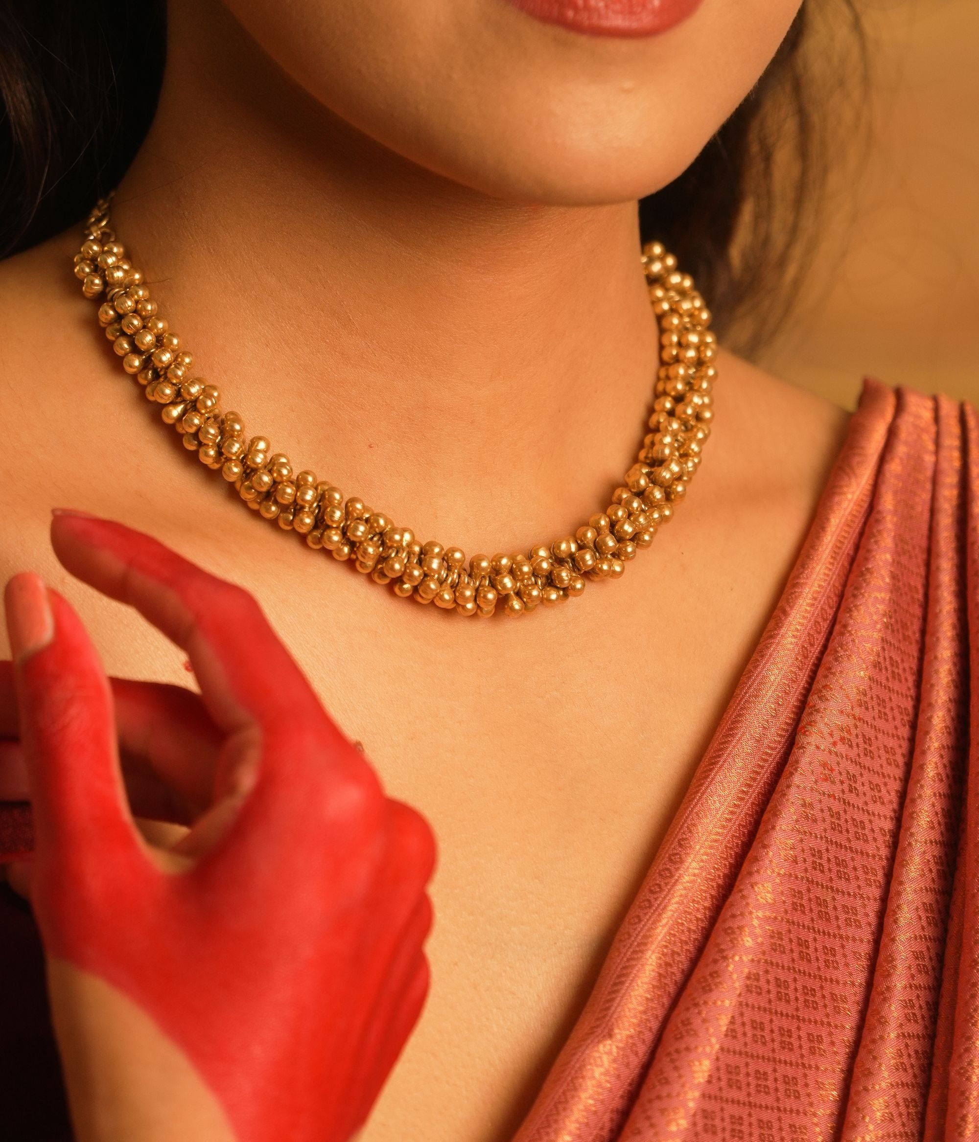 Handcrafted-silver-jewellery-necklace-Chennai.jpg
