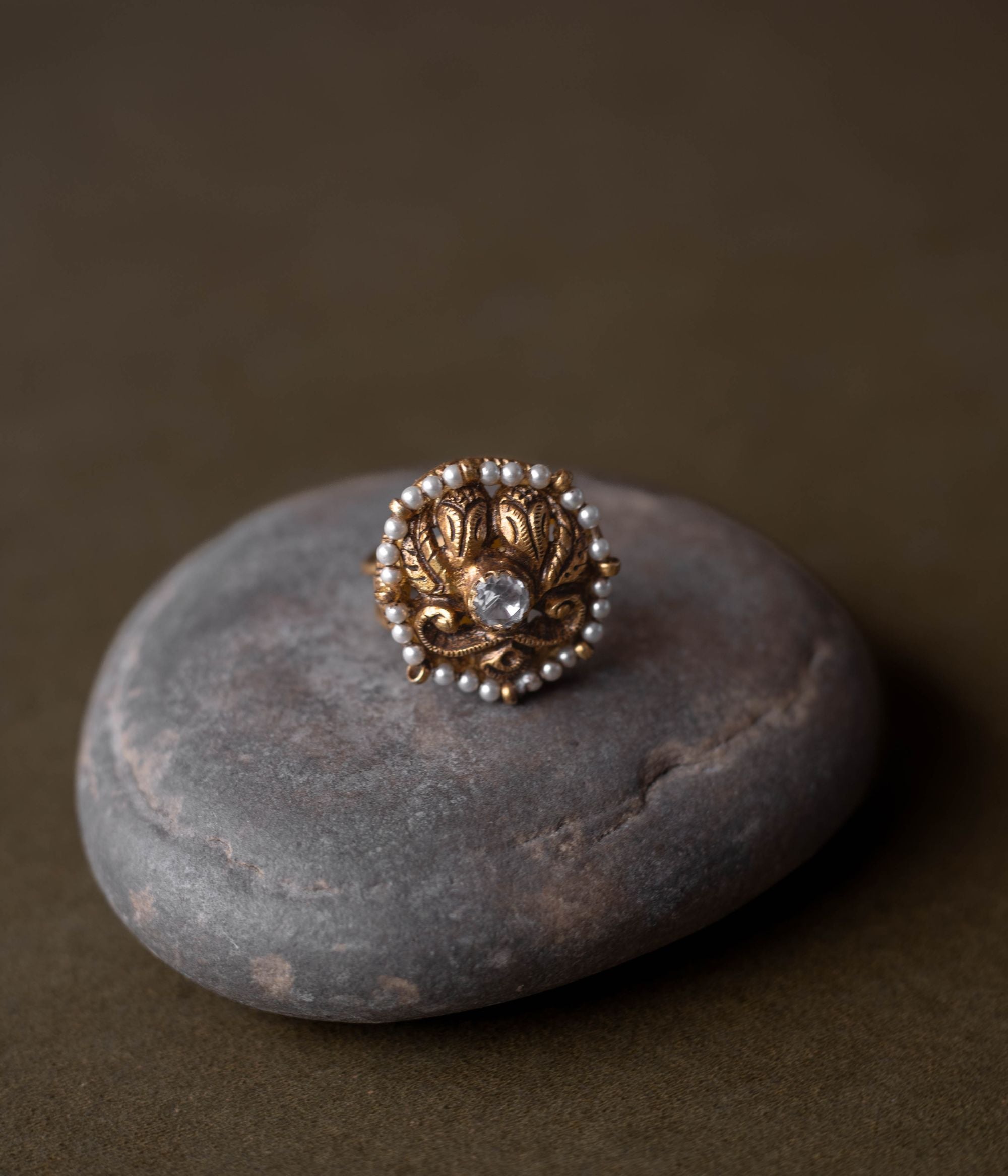Kundan ring, Sparkling Floral embrace a whisper of nature's grace.