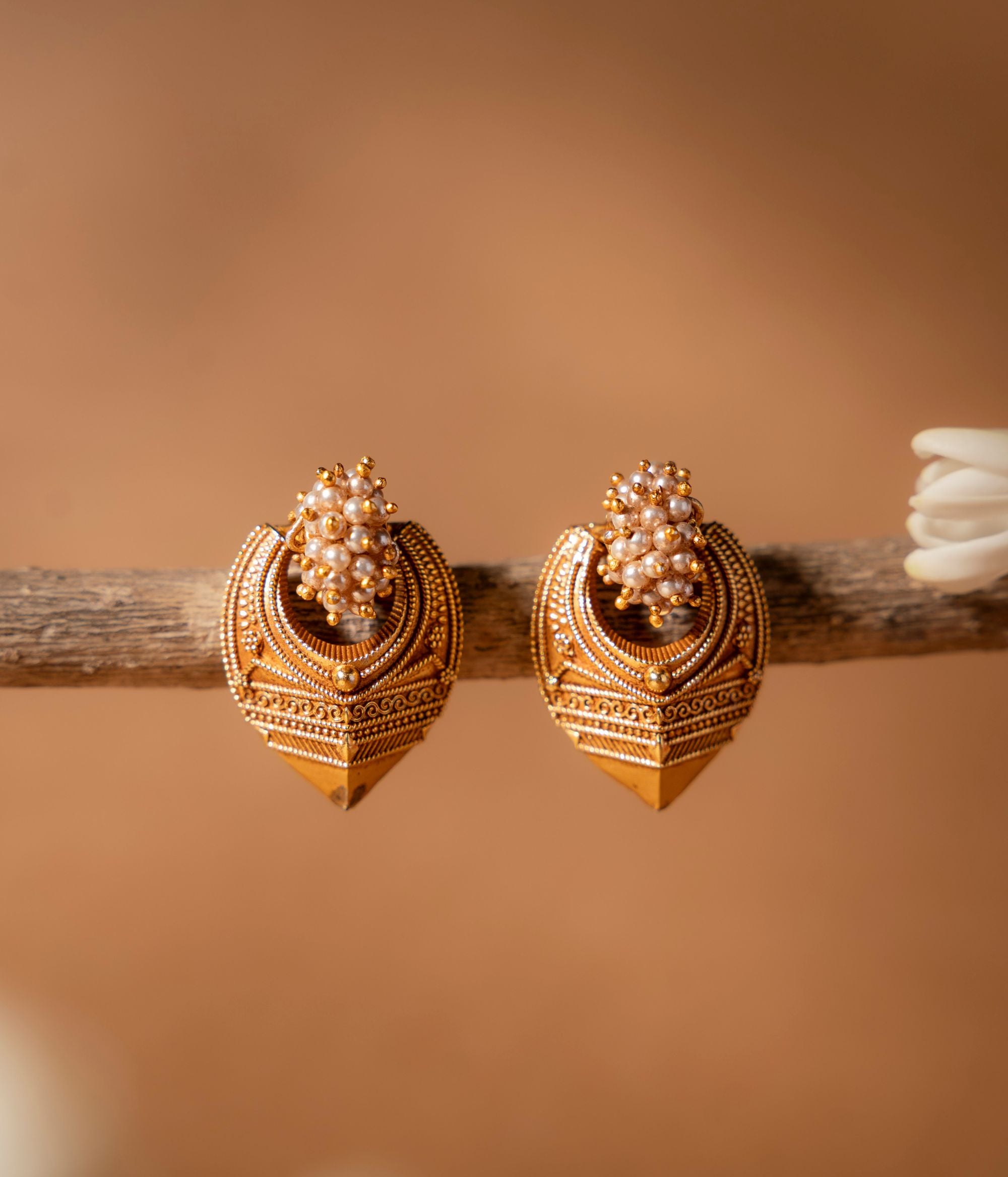Luxury-silver-jewellery-earrings-Chennai.jpg