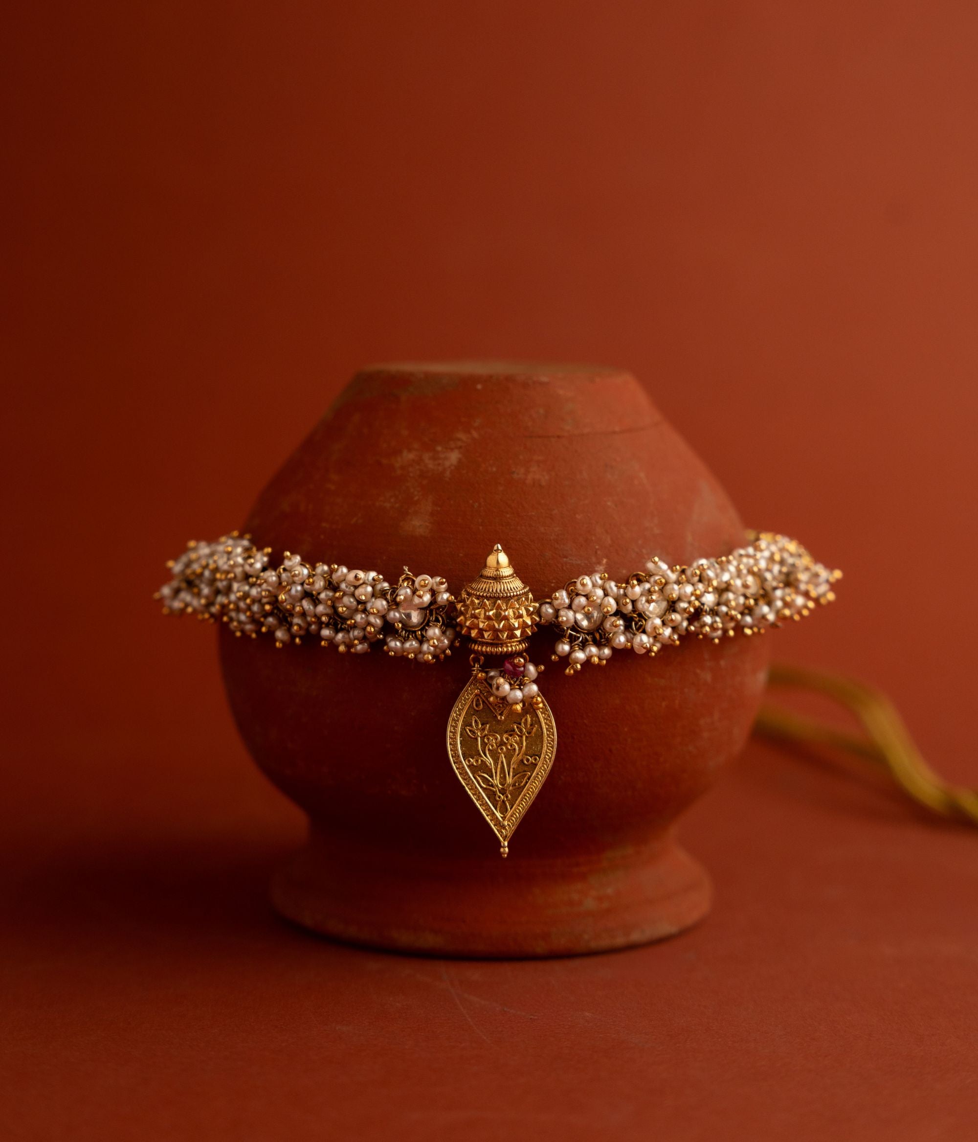 Handcrafted-silver-jewellery-choker-Chennai.jpg