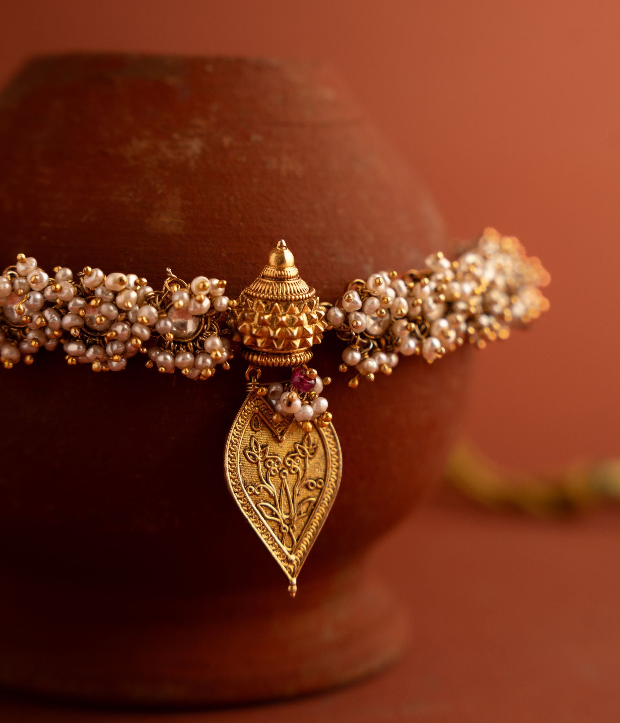 Traditional-silver-jewellery-choker-Chennai.jpg