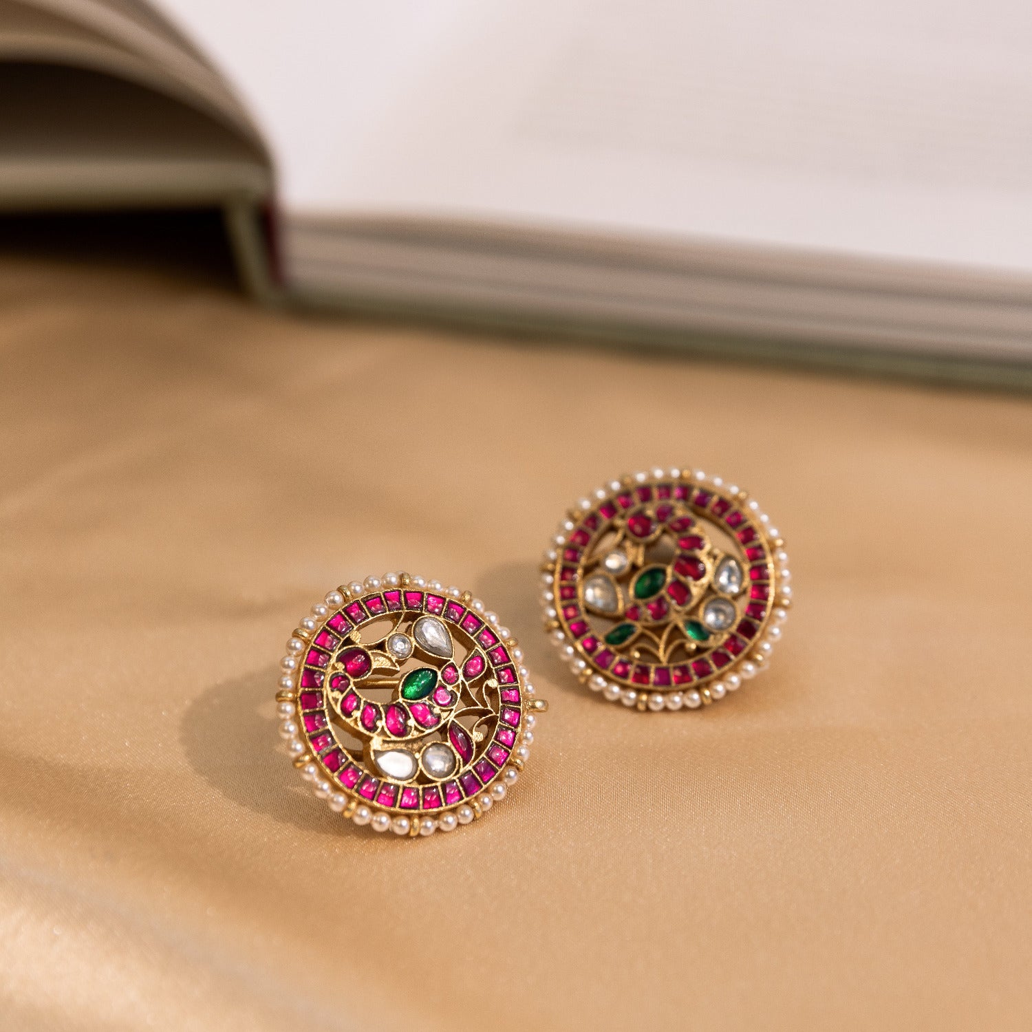 Reya Kundan Earrings