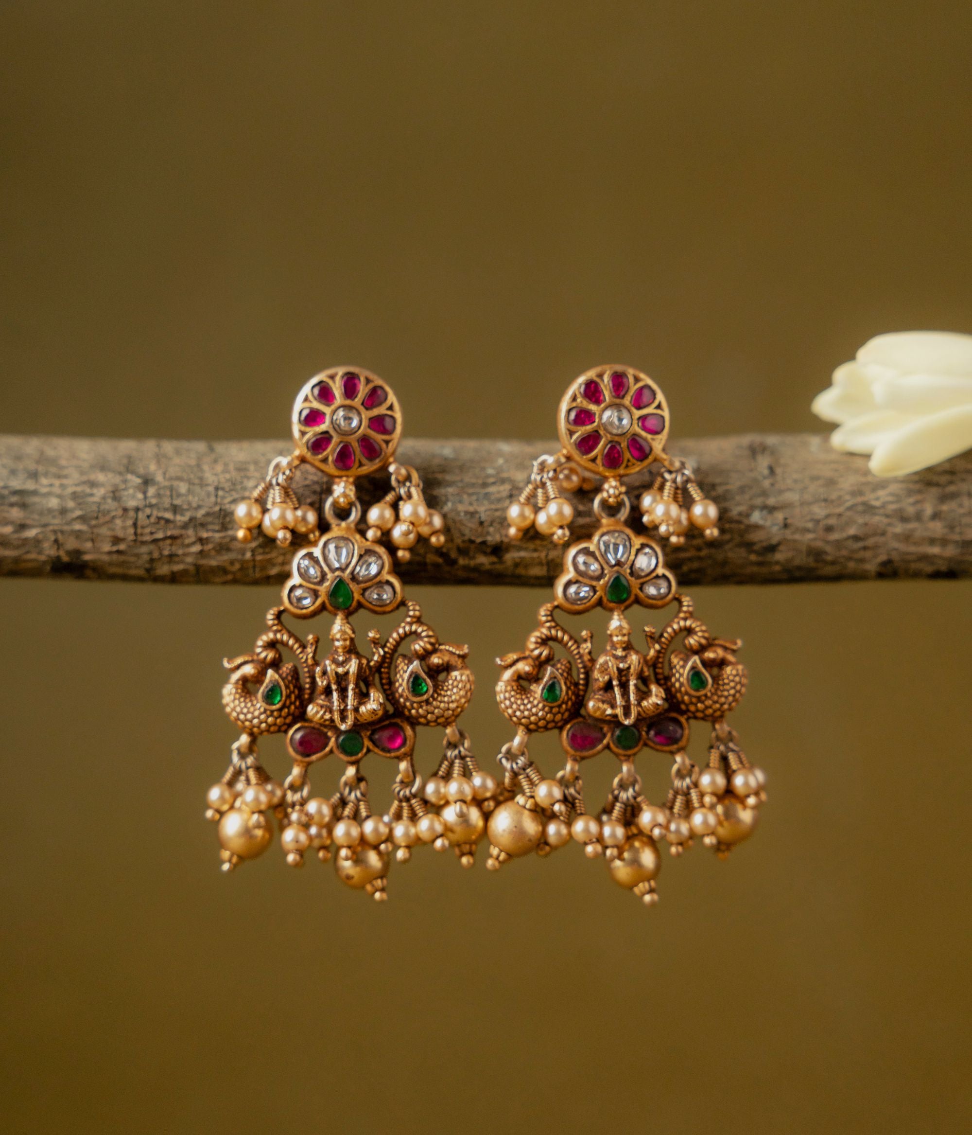 Luxury-silver-jewellery-earrings-Chennai.jpg
