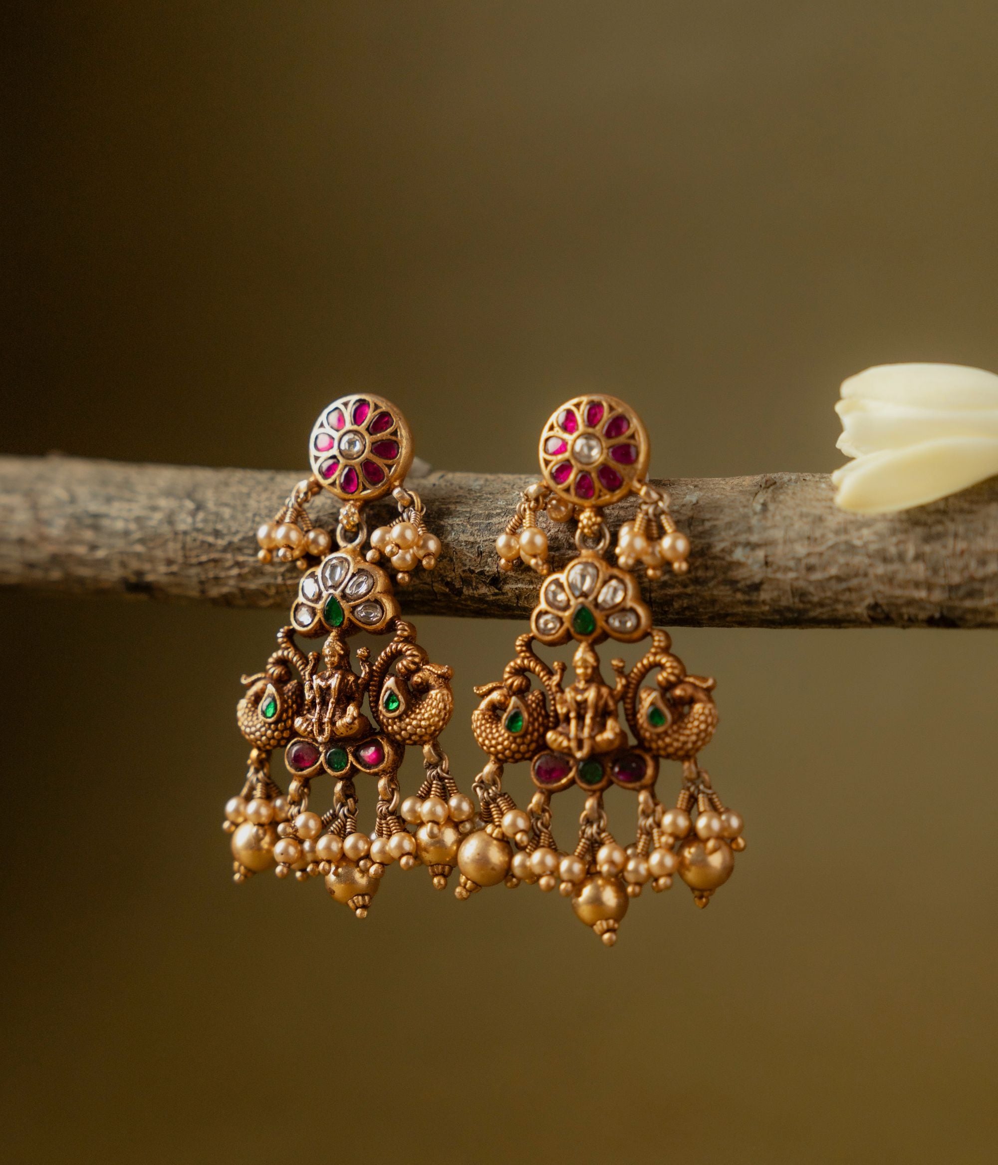 Handcrafted-silver-jewellery-earrings-Chennai.jpg