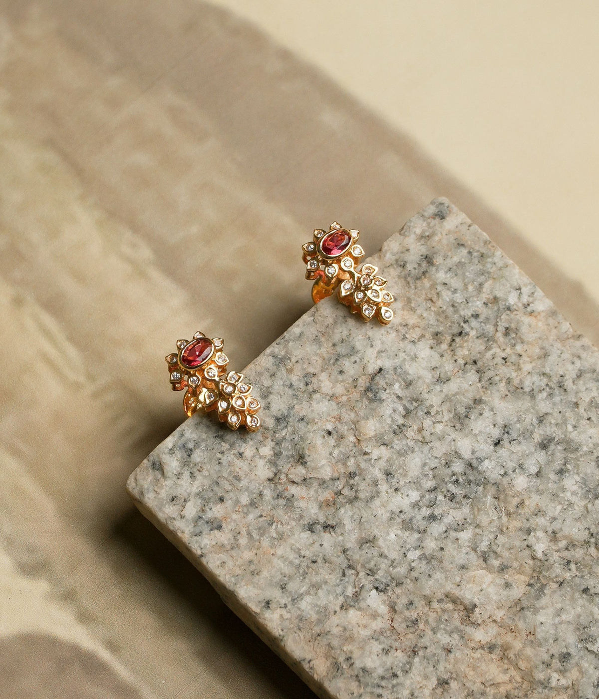 Handcrafted-silver-jewellery-studs-Chennai.jpg