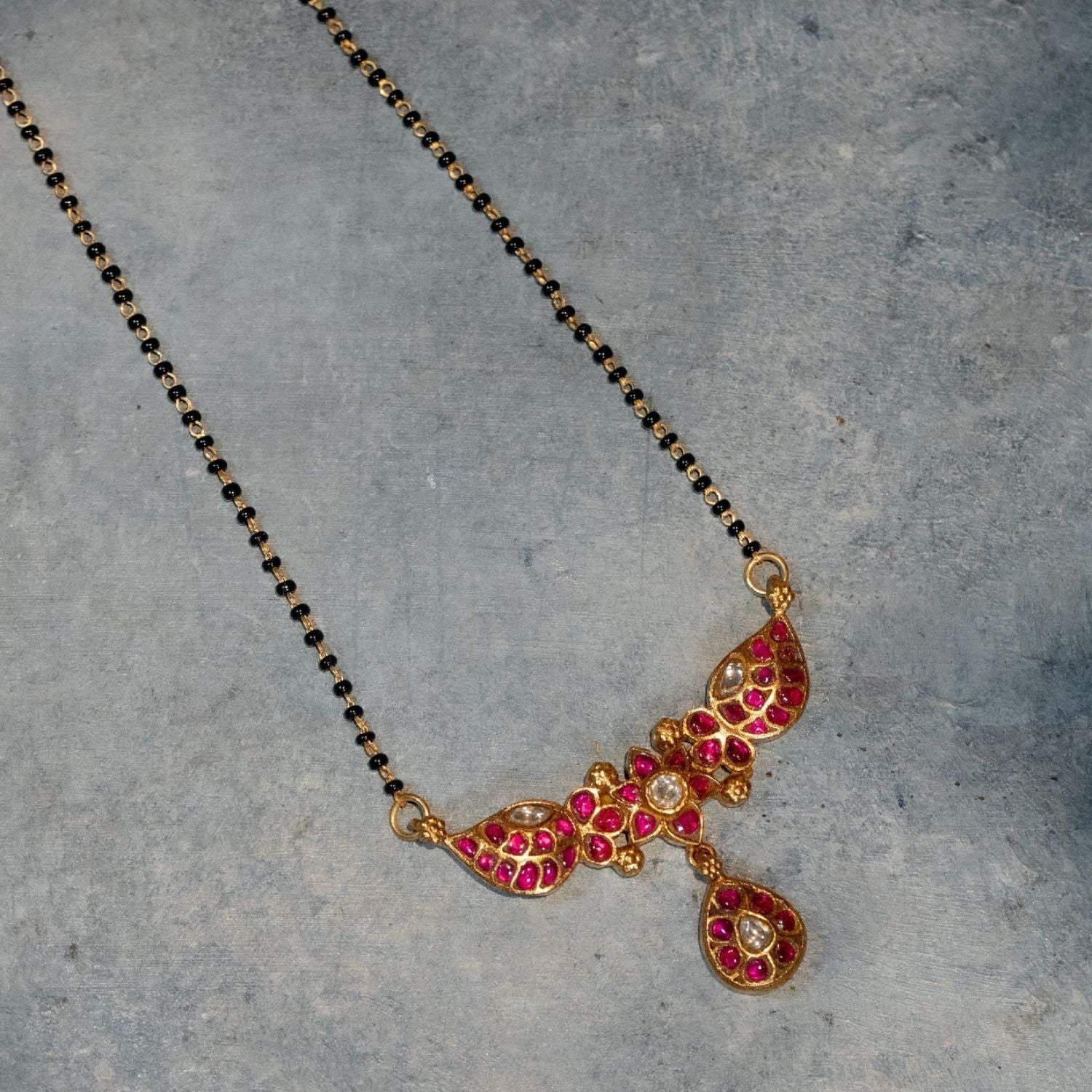 Rukmangi Kundan Mangalsutra