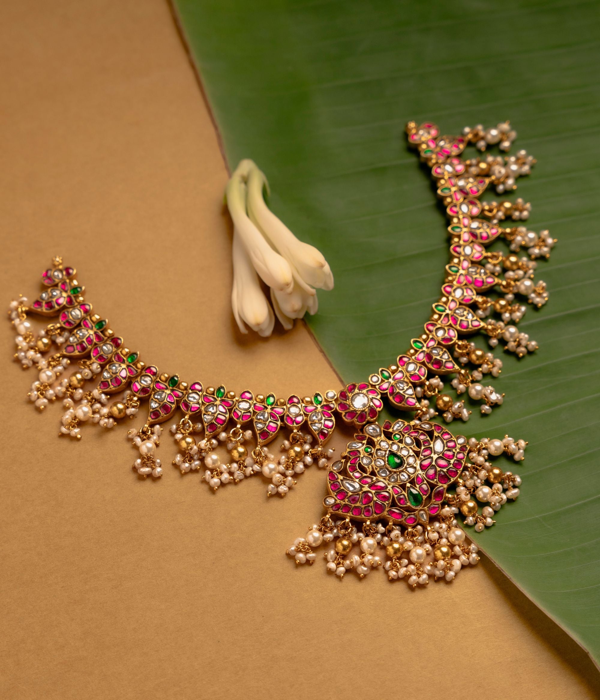 Handcrafted-silver-jewellery-necklace-Chennai.jpg