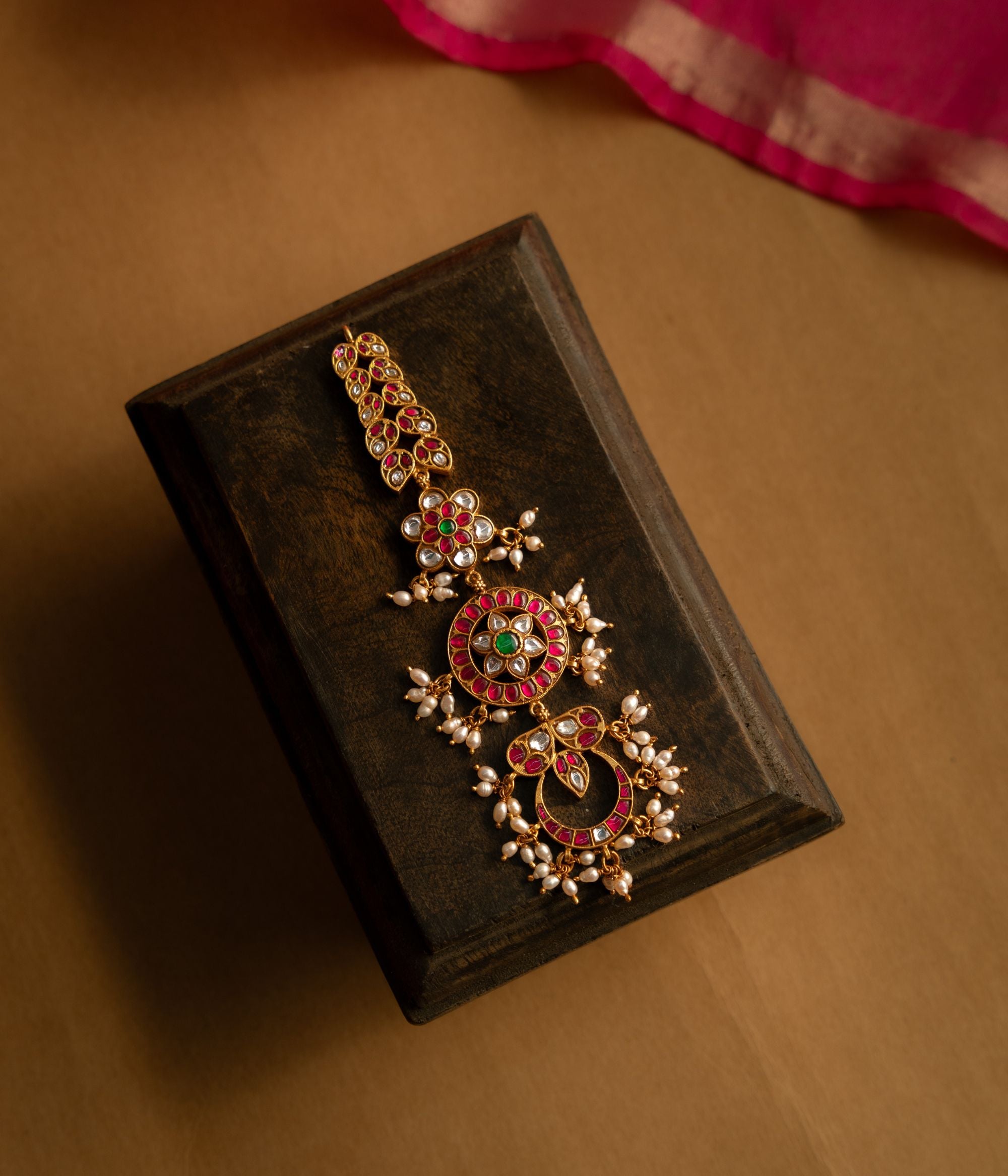 Handcrafted-silver-jewellery-tikka-Chennai.jpg