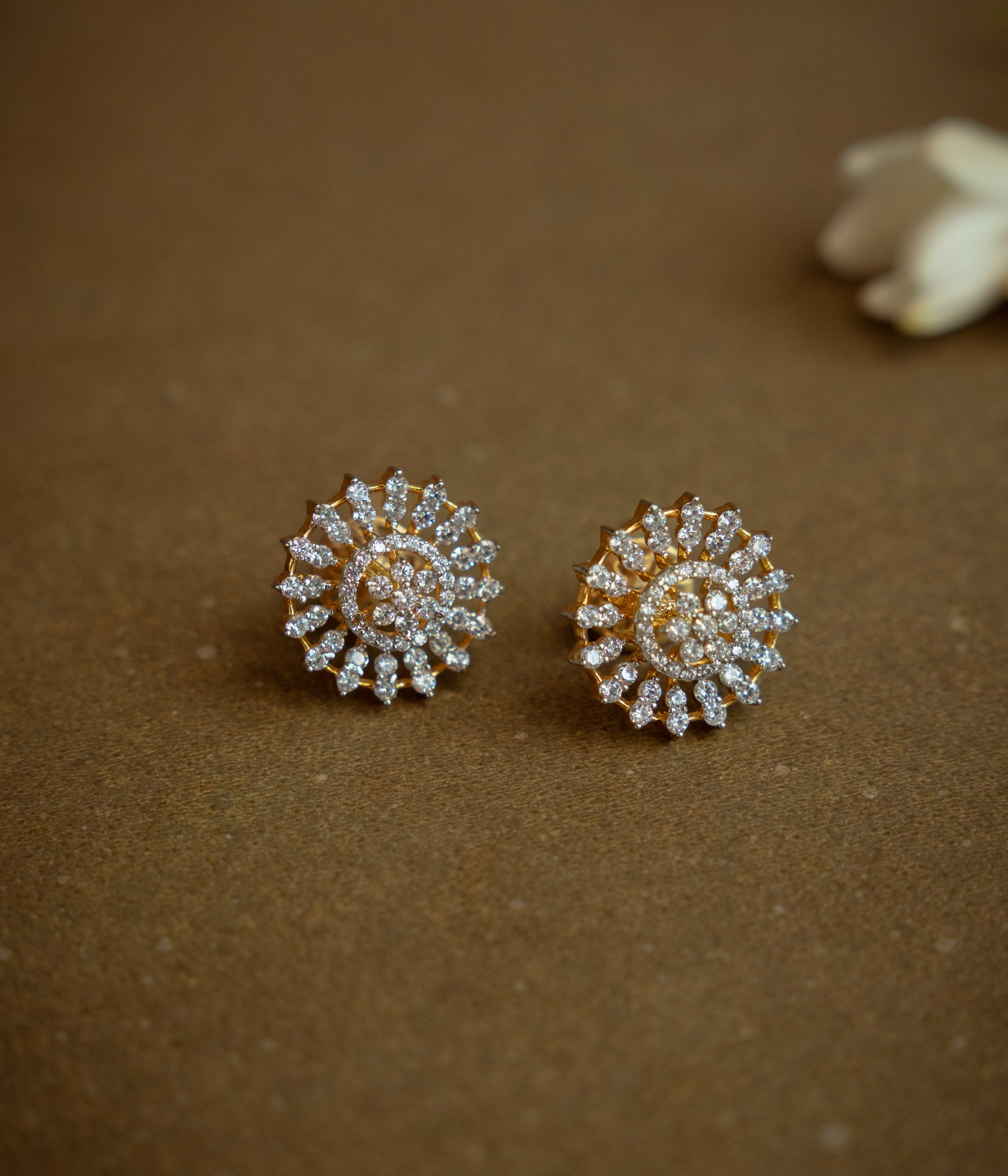 CZ stone echo stud earrings